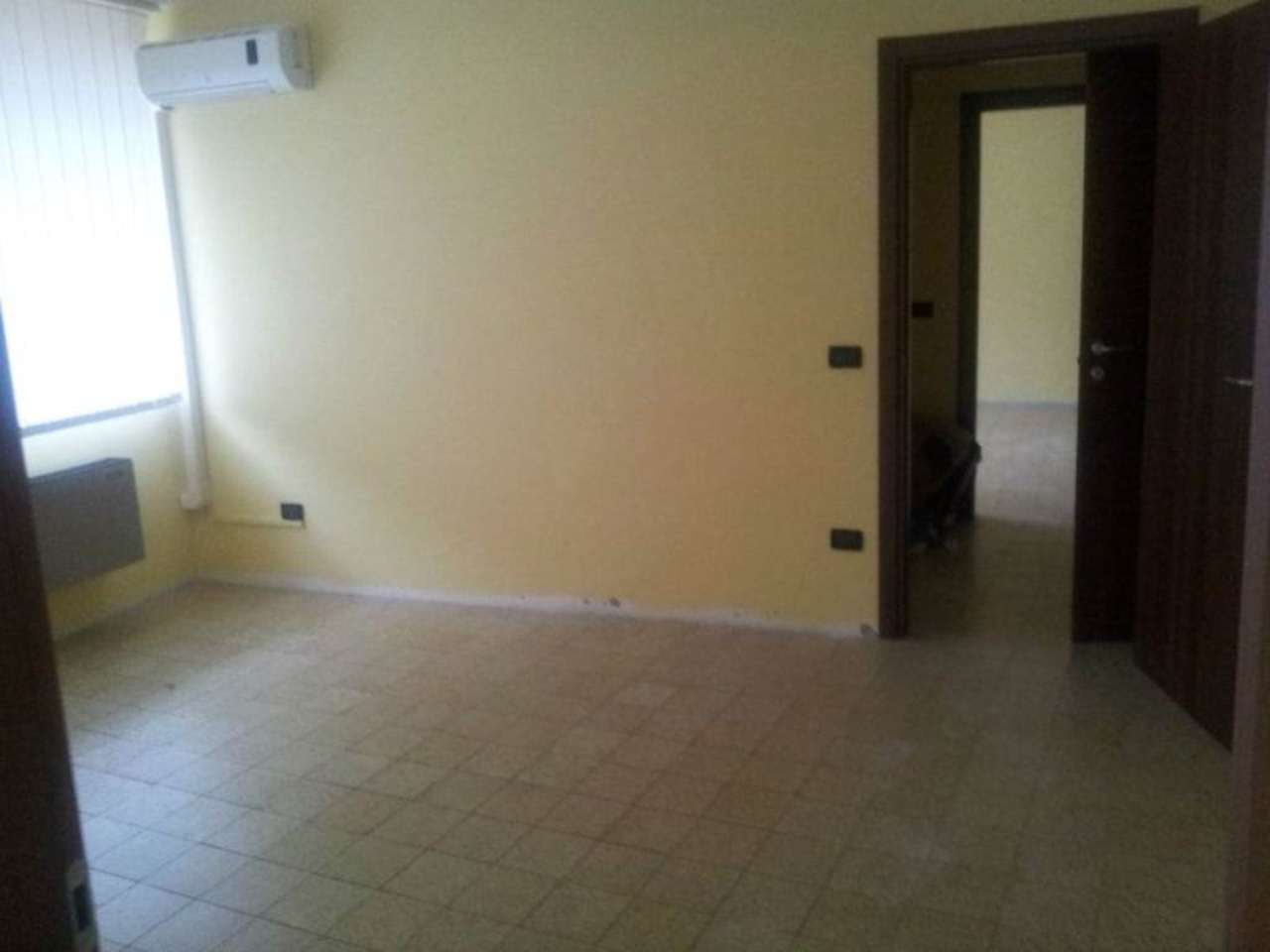 Ufficio - Loc.Com. PESCARA affitto    Italia Affitti