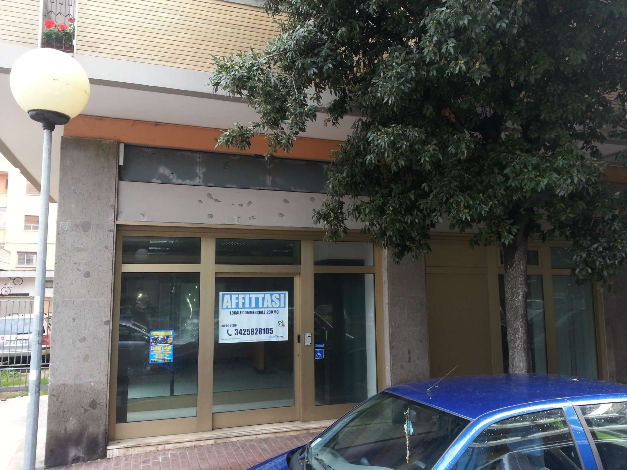 Negozio - Loc.Com. PESCARA affitto   latina Italia Affitti