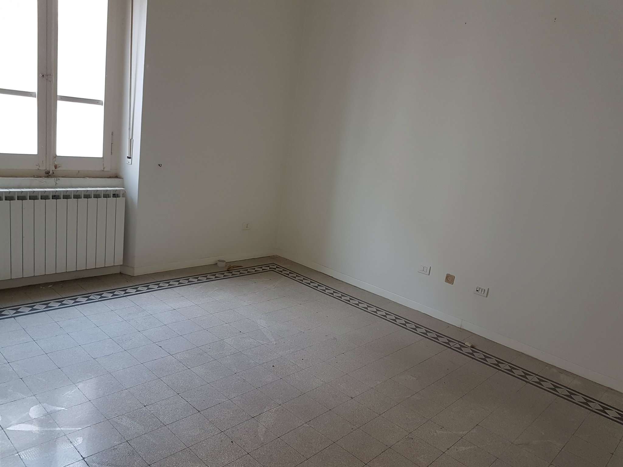 Ufficio - Loc.Com. PESCARA affitto   cairoli Italia Affitti