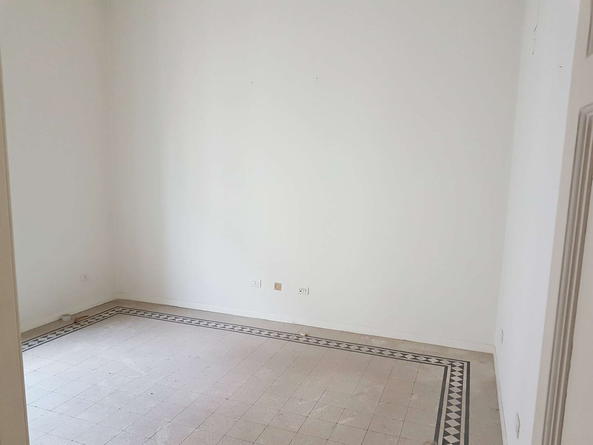 Ufficio - Loc.Com. PESCARA affitto   cairoli Italia Affitti