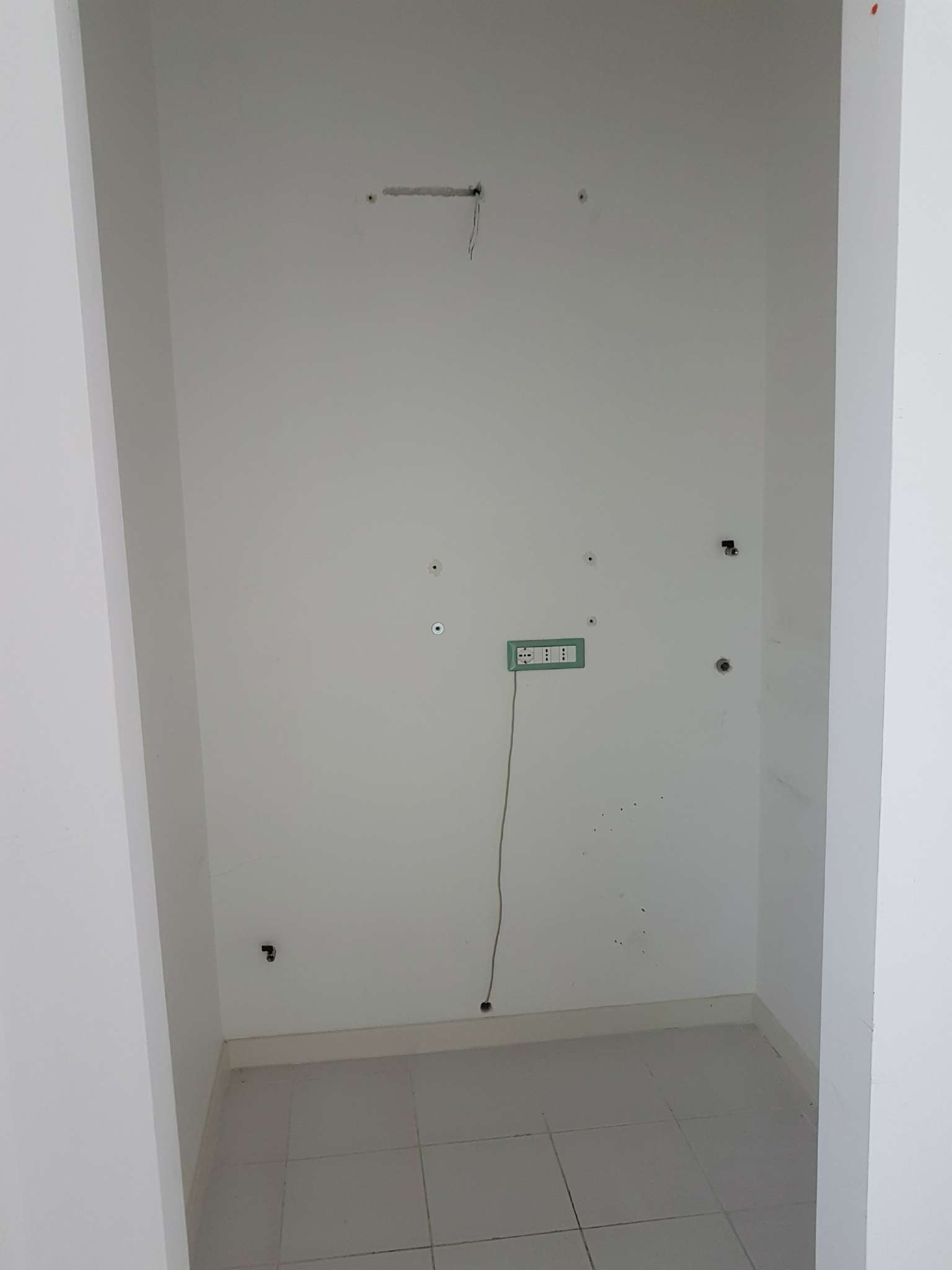 Ufficio - Loc.Com. PESCARA affitto   cairoli Italia Affitti