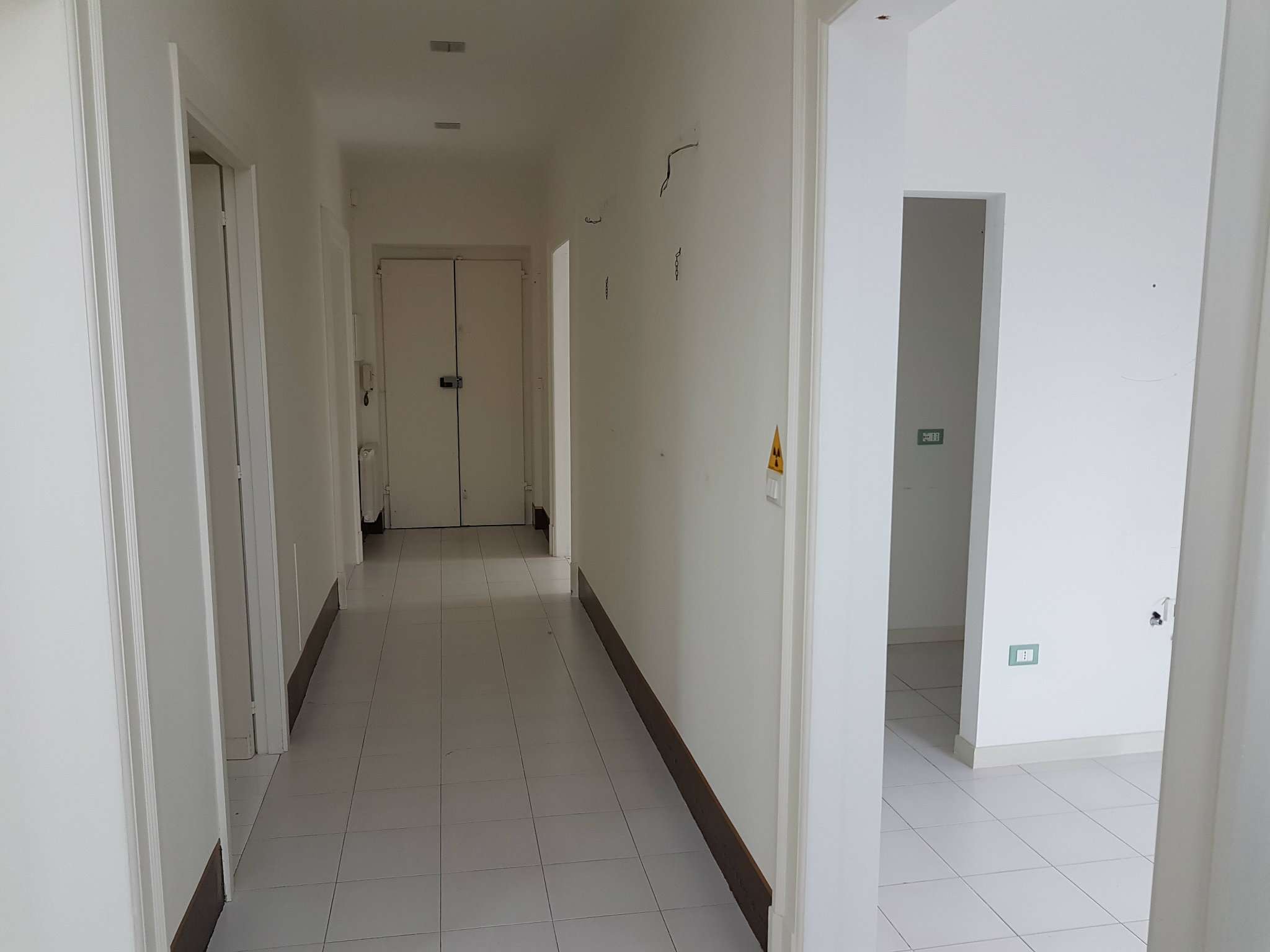 Ufficio - Loc.Com. PESCARA affitto   cairoli Italia Affitti