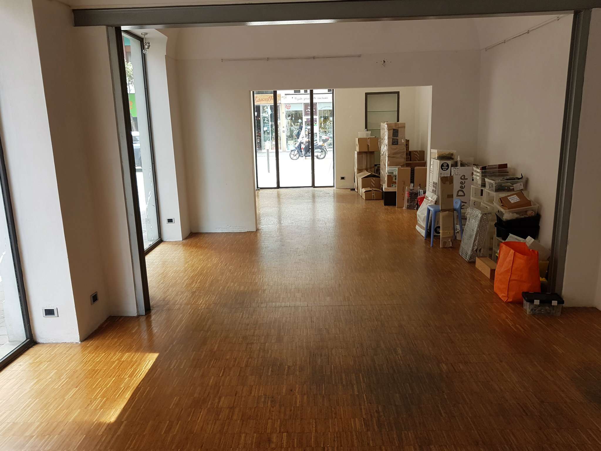 Negozio - Loc.Com. PESCARA affitto   nicola fabrizi Italia Affitti