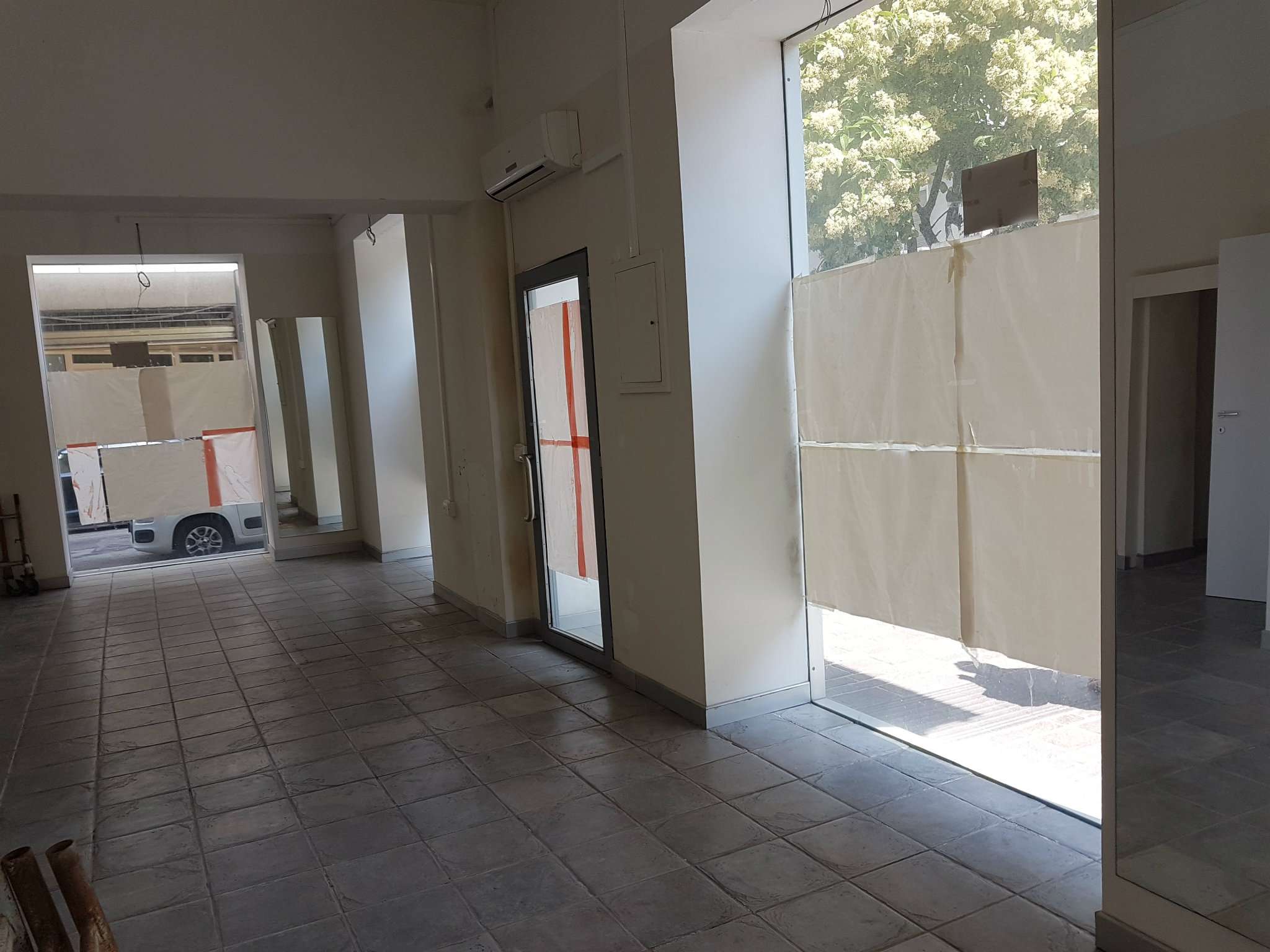 Negozio - Loc.Com. PESCARA affitto   nicola fabrizi Italia Affitti