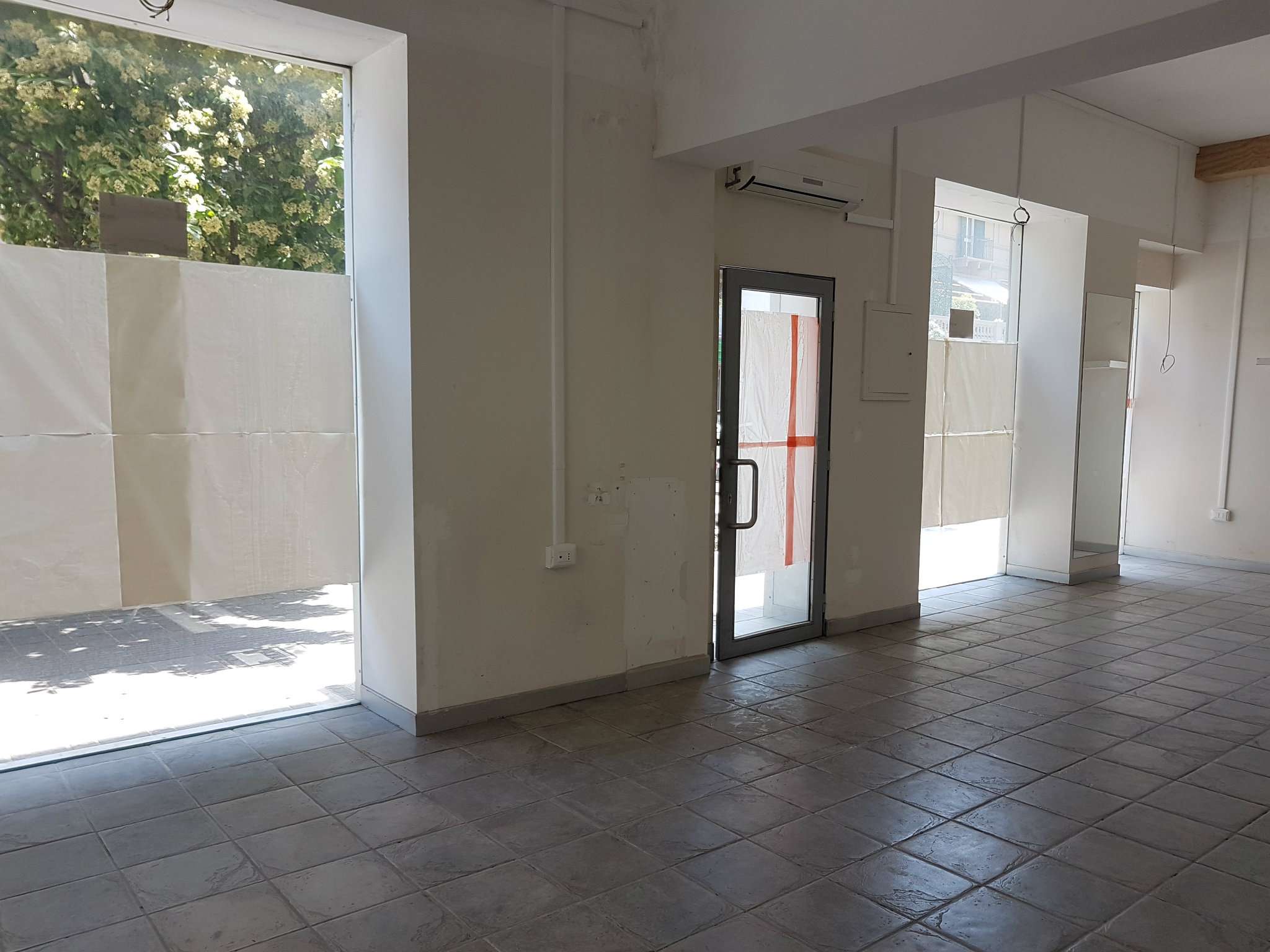 Negozio - Loc.Com. PESCARA affitto   nicola fabrizi Italia Affitti