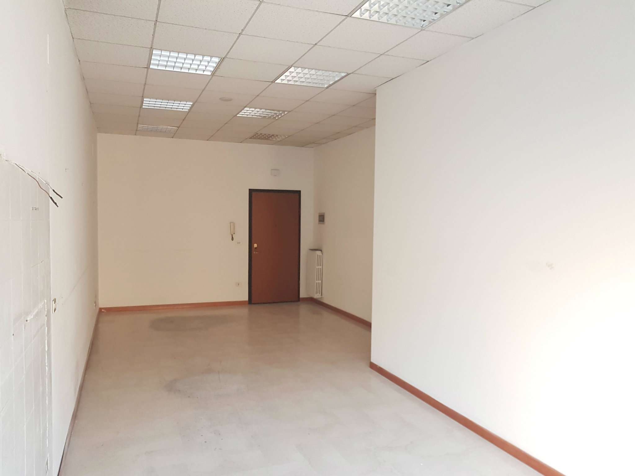 Ufficio - Loc.Com. PESCARA affitto   pisa Italia Affitti