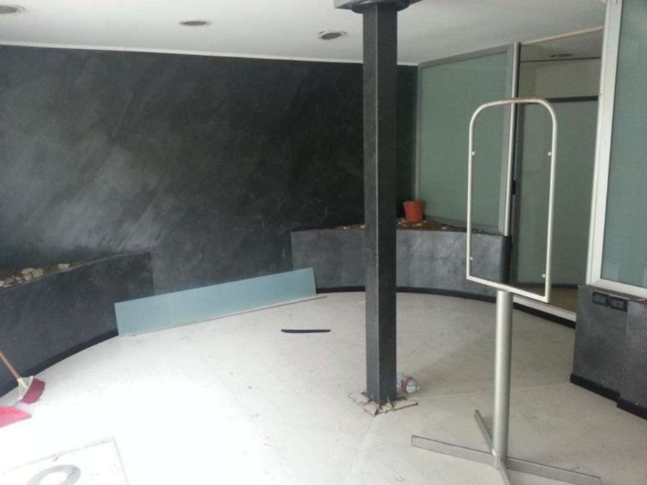 Negozio - Loc.Com. PESCARA affitto   MARCONI Marconi S.r.l.