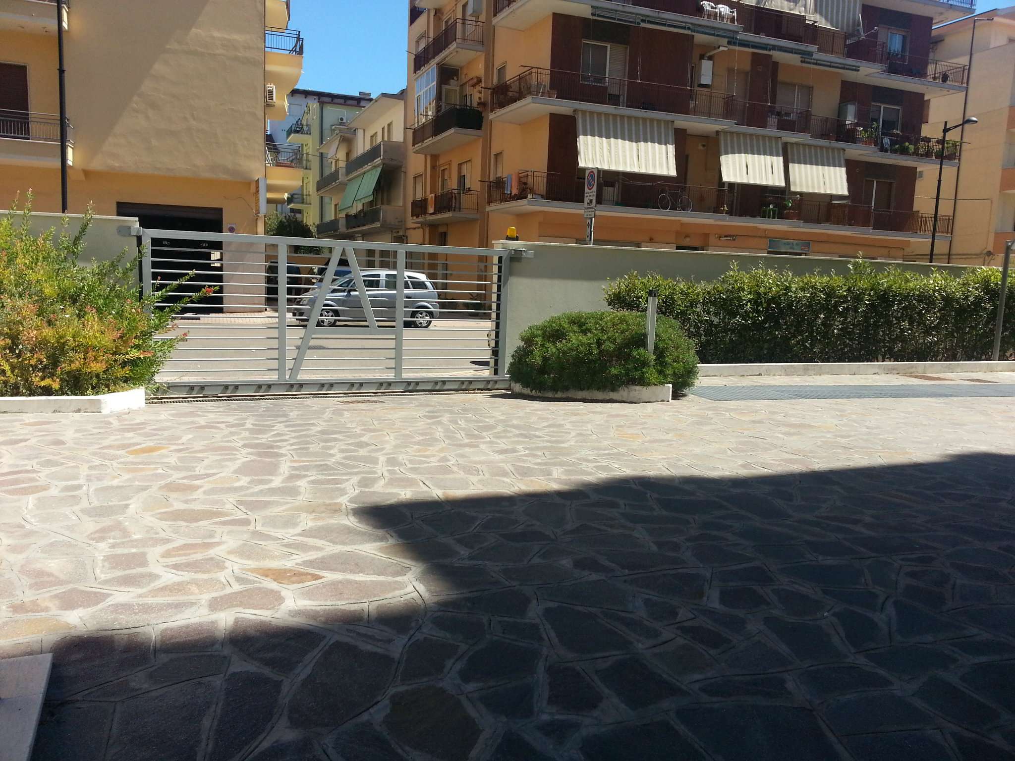  pescara affitto quart:  marconi-s.r.l.