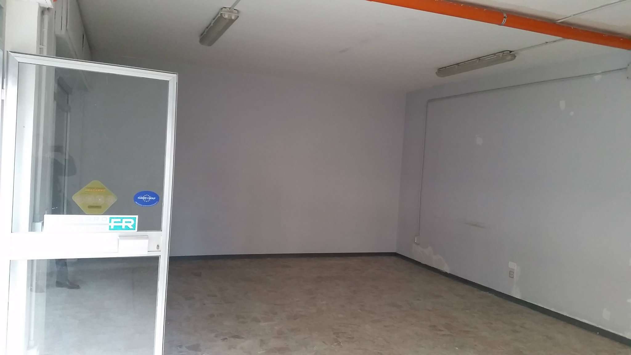 Negozio - Loc.Com. PESCARA affitto    Marconi S.r.l.