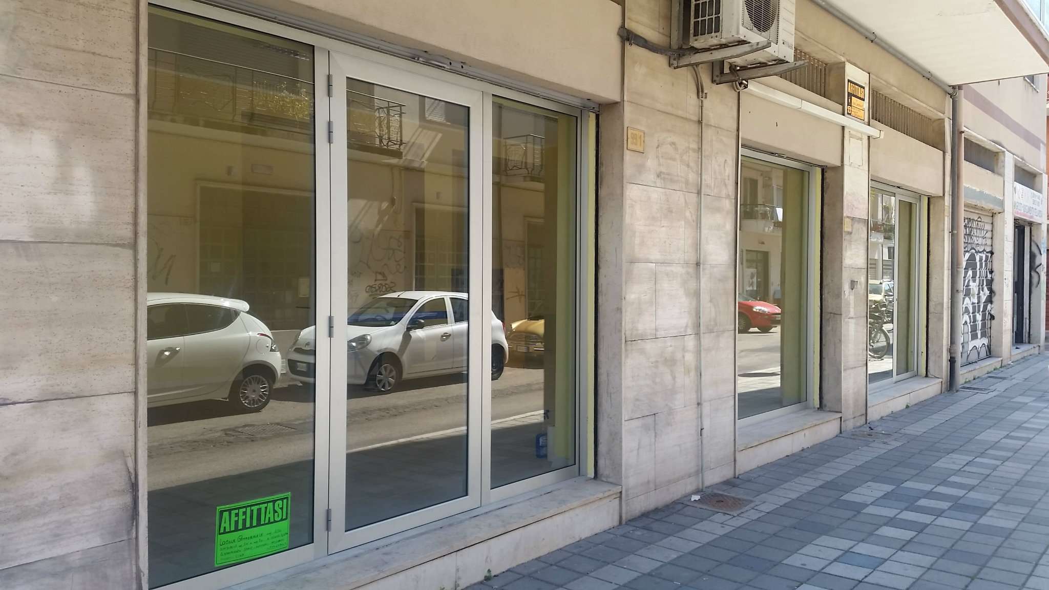 Negozio - Loc.Com. PESCARA affitto    Marconi S.r.l.