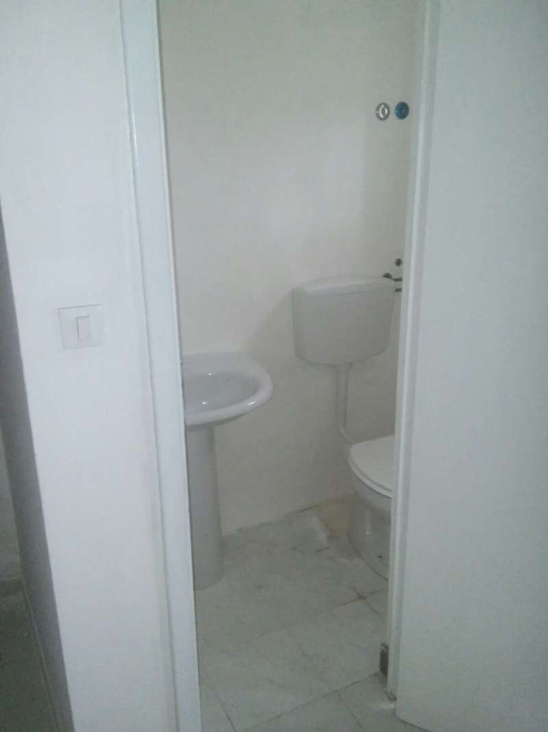 Negozio - Loc.Com. PESCARA affitto    Marconi S.r.l.