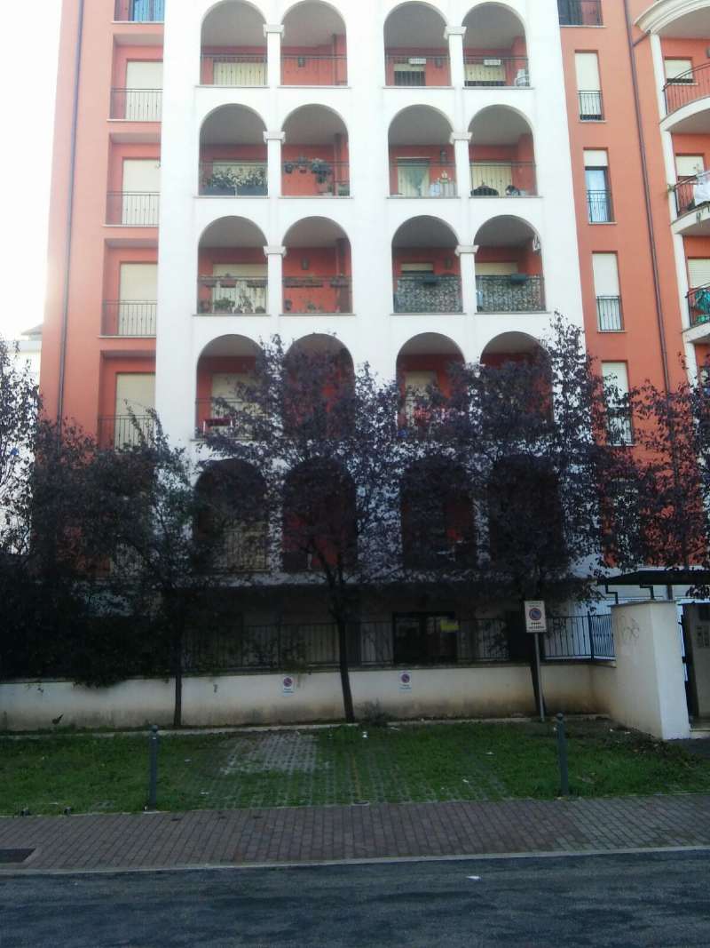  pescara affitto quart:  marconi-s.r.l.