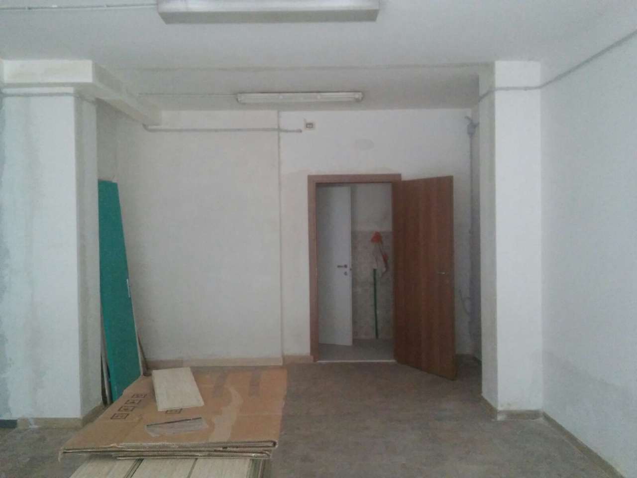 Negozio - Loc.Com. PESCARA affitto    Marconi S.r.l.