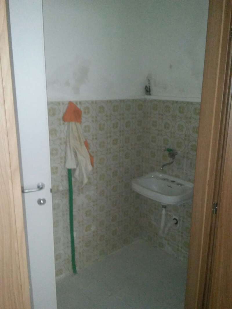 Negozio - Loc.Com. PESCARA affitto    Marconi S.r.l.