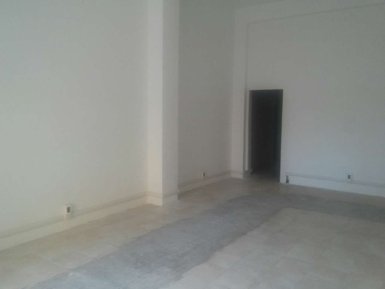 Negozio - Loc.Com. PESCARA affitto    Marconi S.r.l.