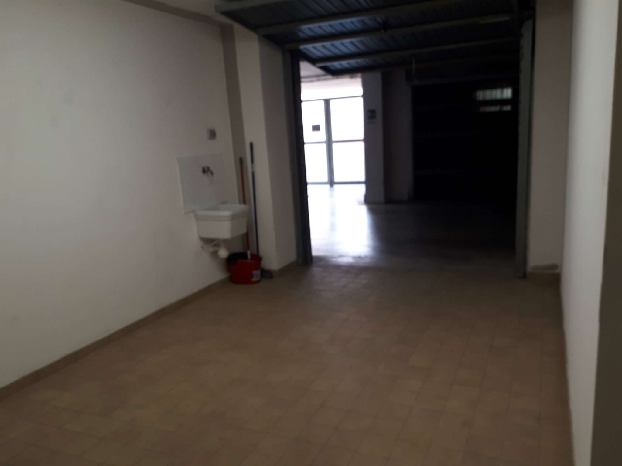 Box auto - Posto auto PESCARA affitto    Marconi S.r.l.