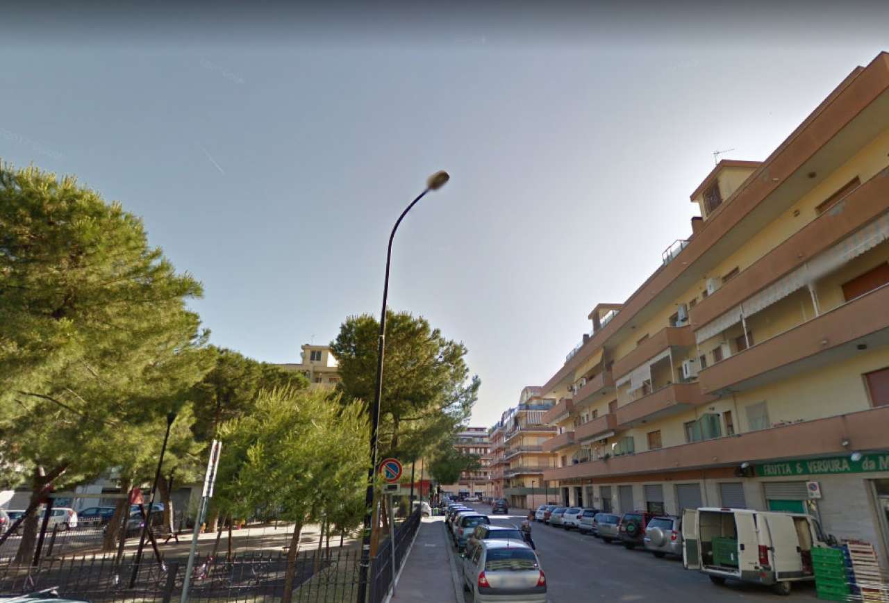 Negozio - Loc.Com. PESCARA affitto   Piazza san camillo Marconi S.r.l.