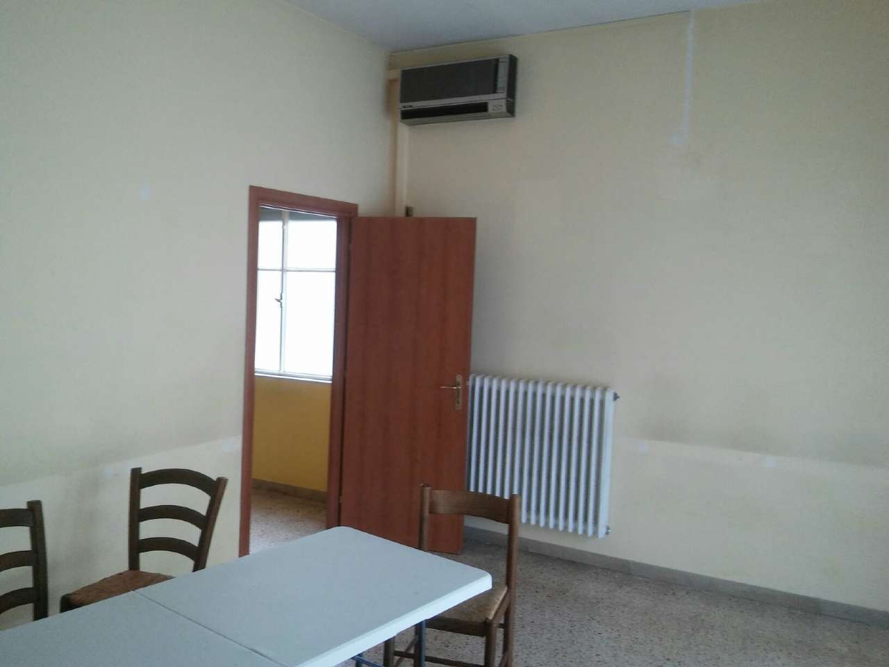 Negozio - Loc.Com. PESCARA affitto    Marconi S.r.l.