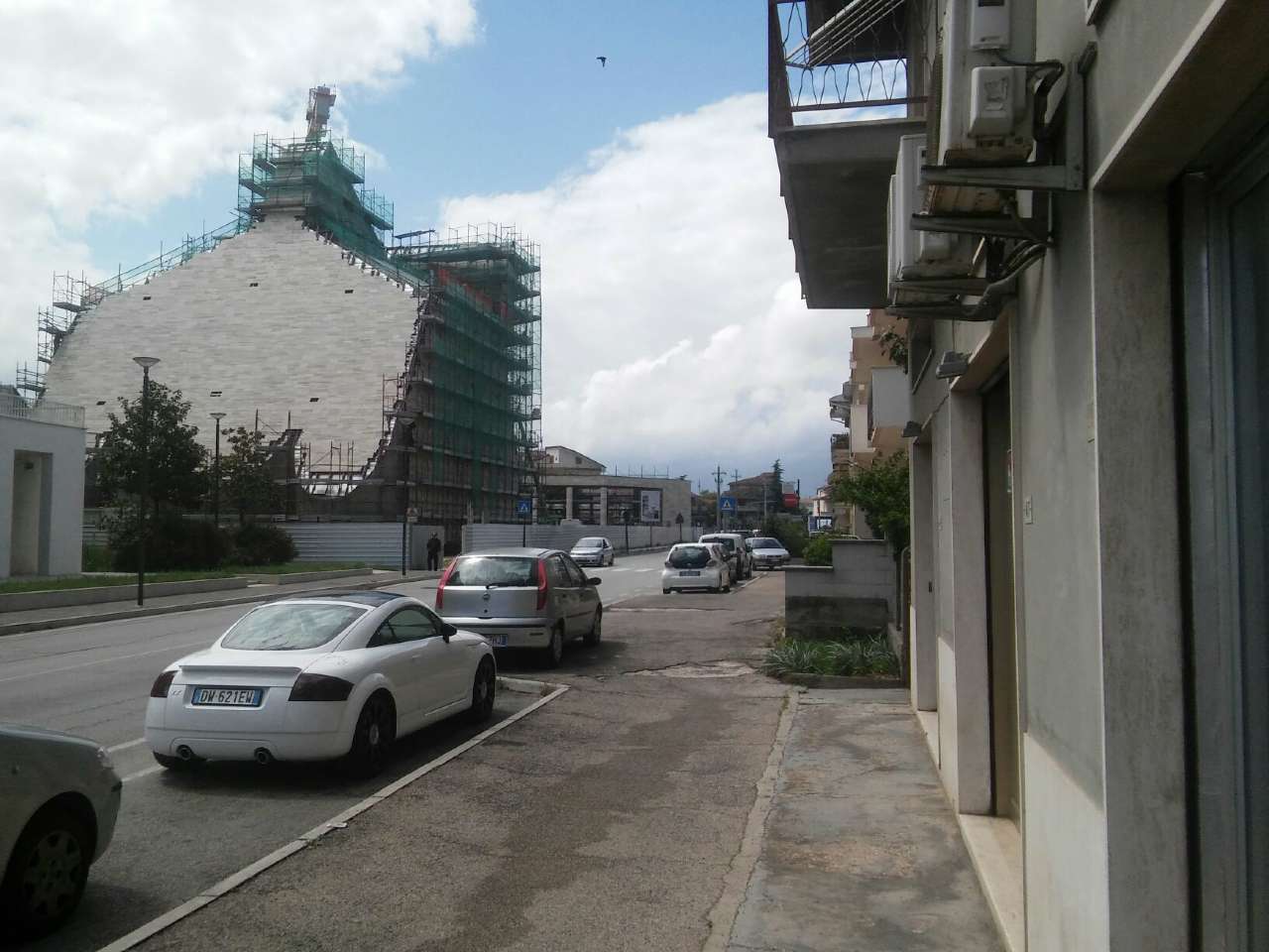 Negozio - Loc.Com. CHIETI affitto    Marconi S.r.l.