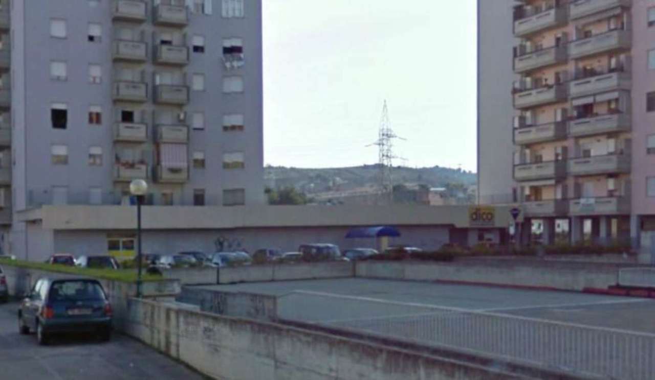  pescara affitto quart:  marconi-s.r.l.