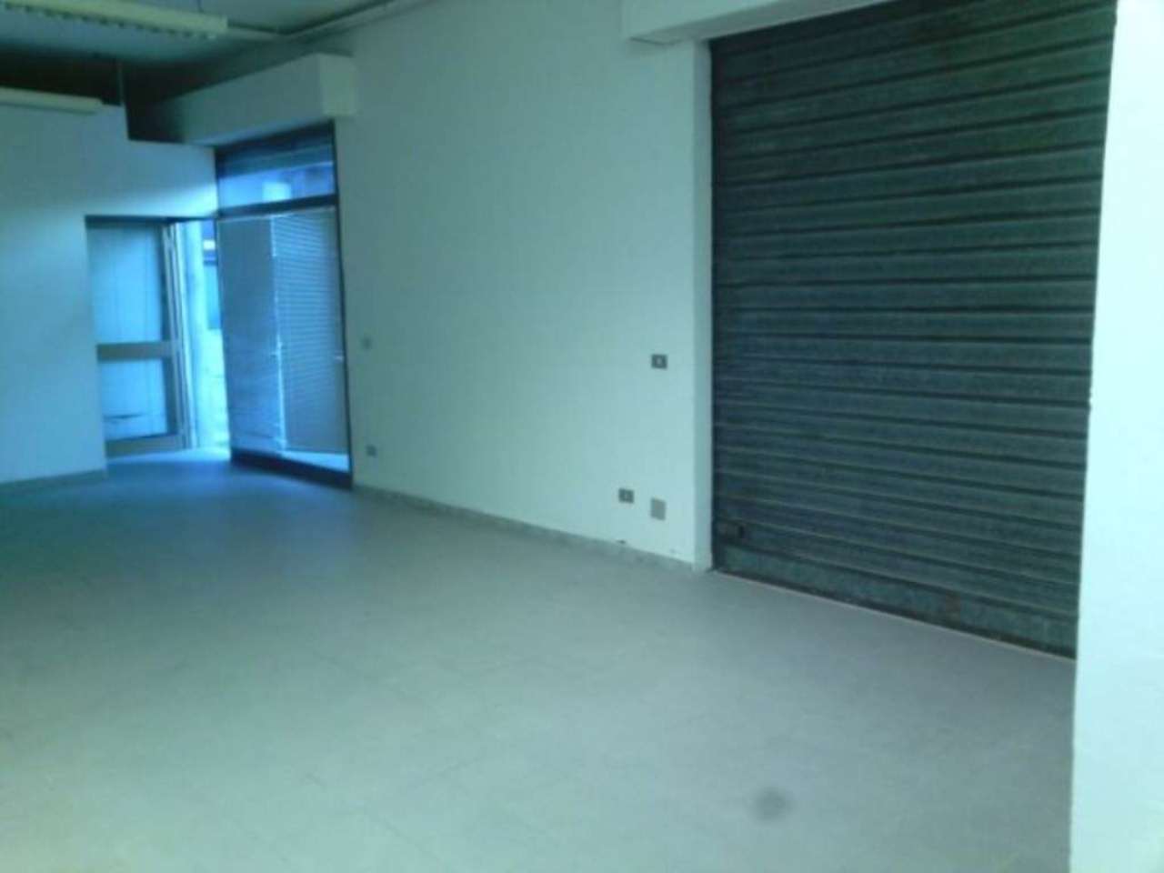 Negozio - Loc.Com. PESCARA affitto   Tirino Marconi S.r.l.