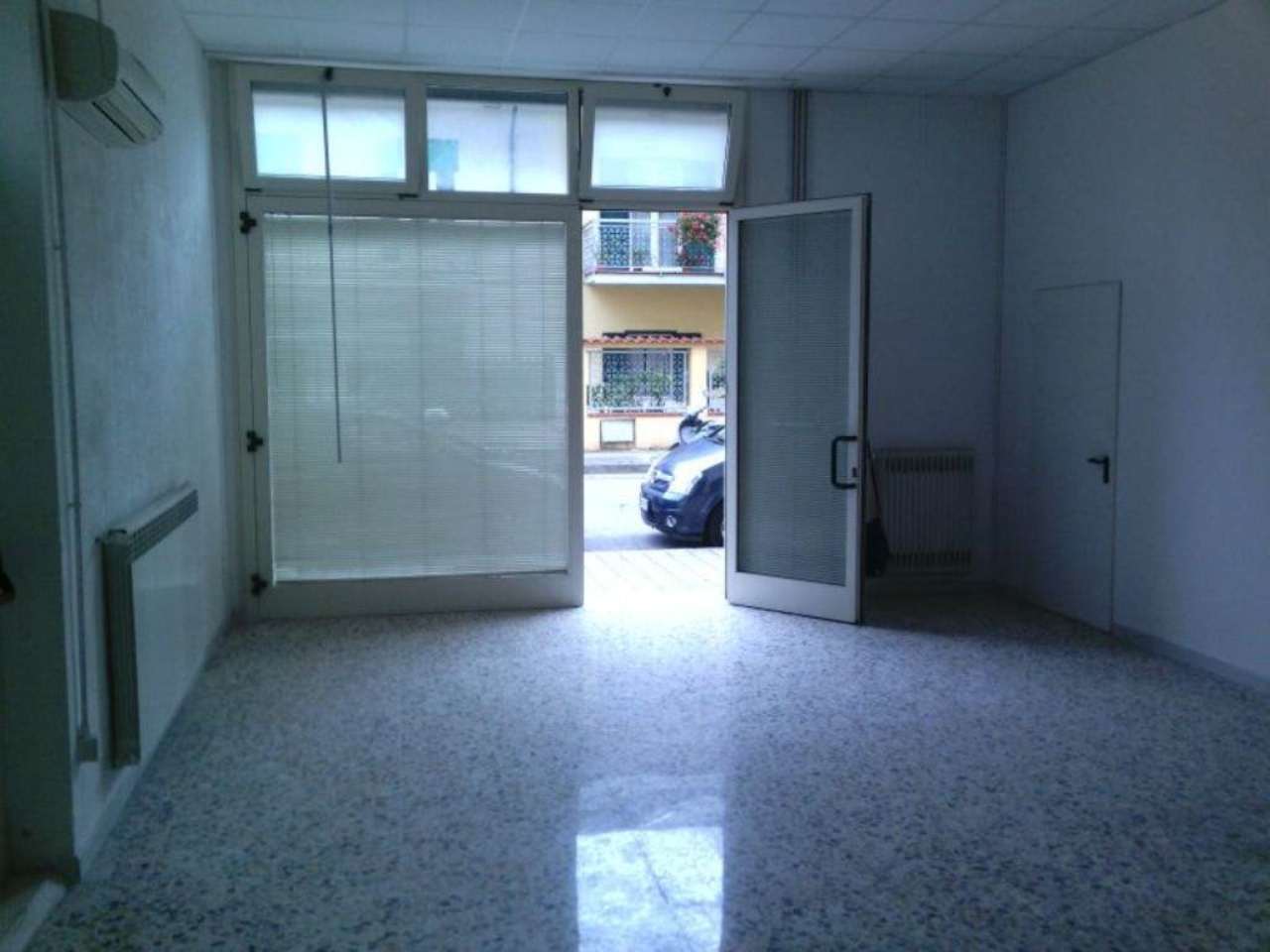 Negozio - Loc.Com. PESCARA affitto   beato nunzio sulprizio Marconi S.r.l.