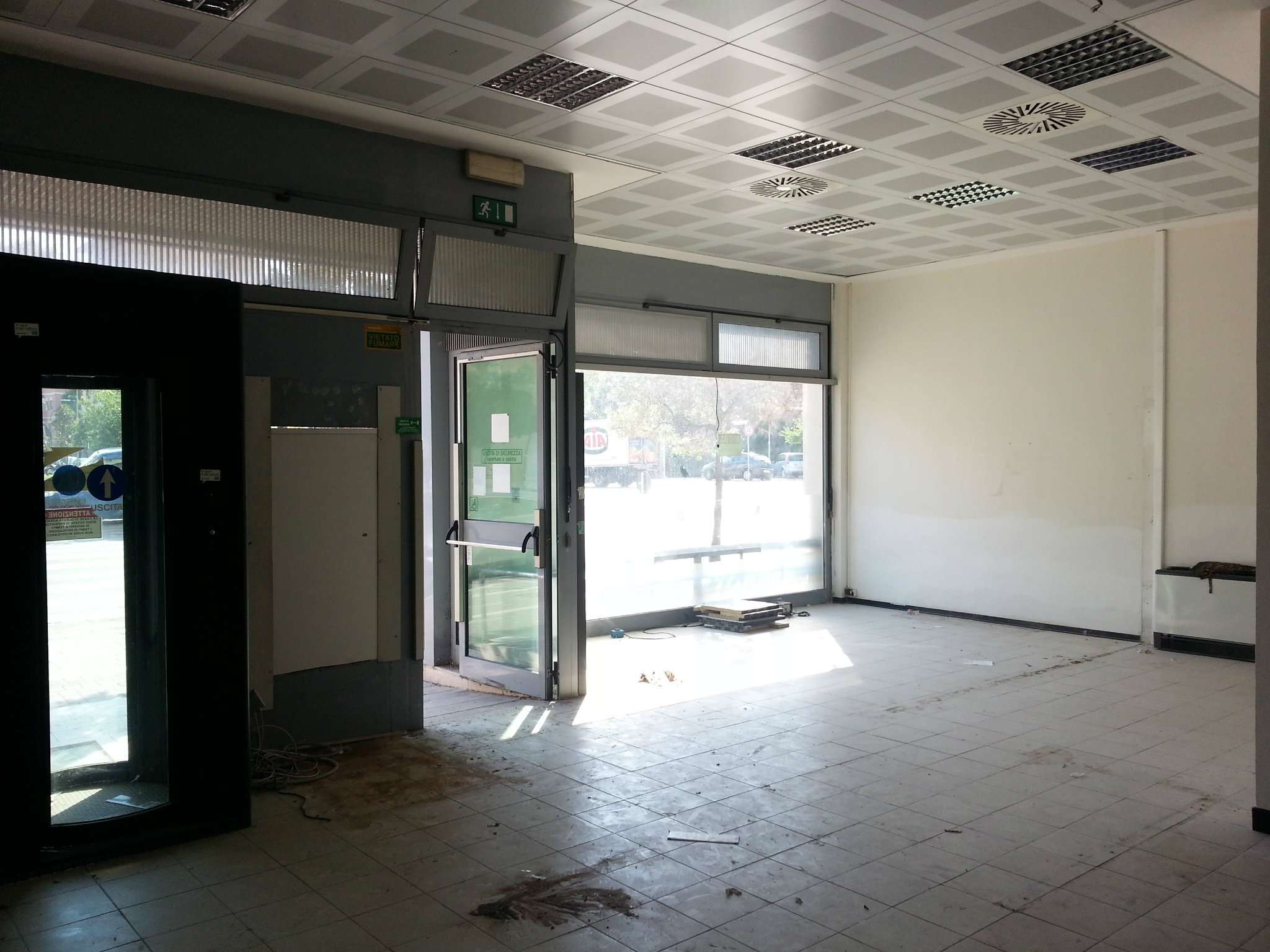 Negozio - Loc.Com. PESCARA affitto   Viale Marconi Marconi S.r.l.