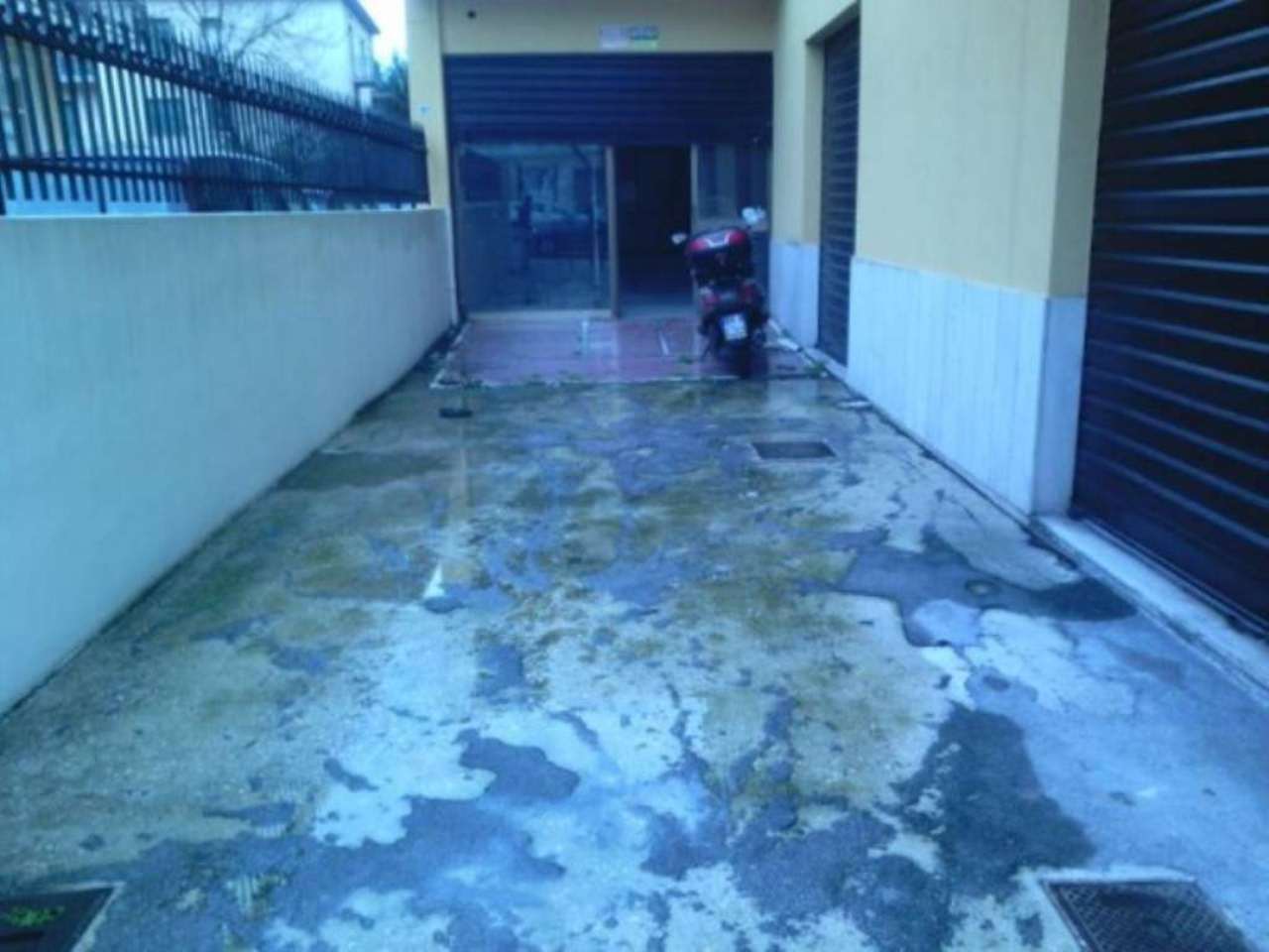Negozio - Loc.Com. PESCARA vendita   Gabriele D'annunzio Gruppo Immobiliare Italia