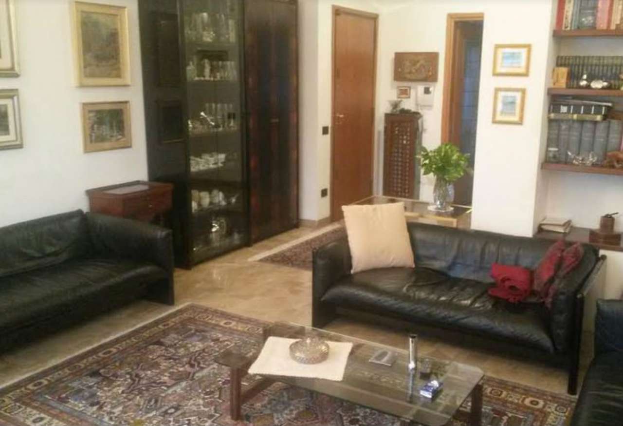 Appartamento MILANO vendita  ISOLA Cannero Casanuda.it srl