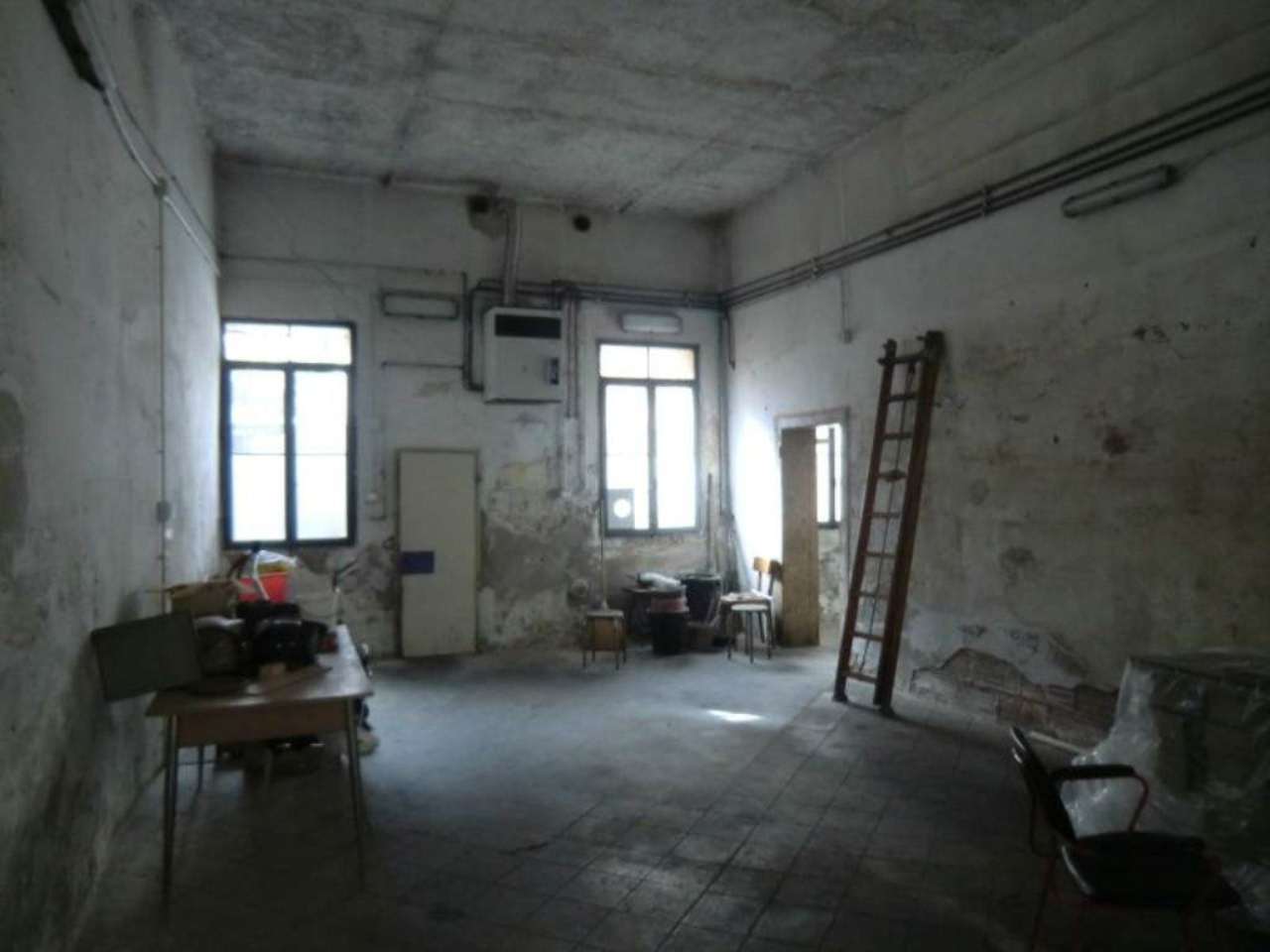 Negozio - Loc.Com. PADOVA vendita  CENTRO CESARE BATTISTI IDEA CASA IMMOBILIARE SAS