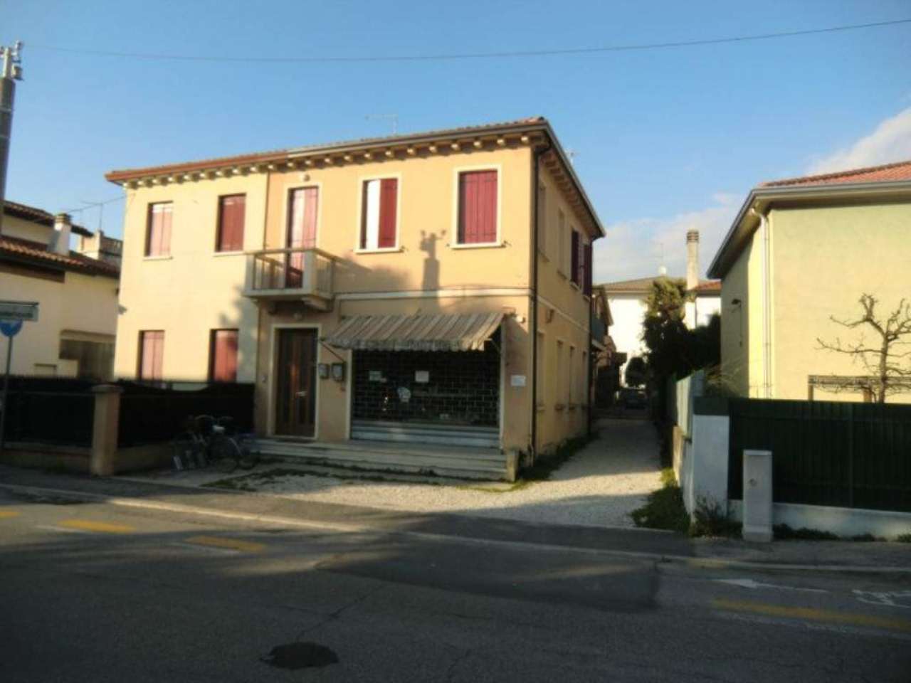  padova vendita quart: san giovanni idea-casa-immobiliare-sas