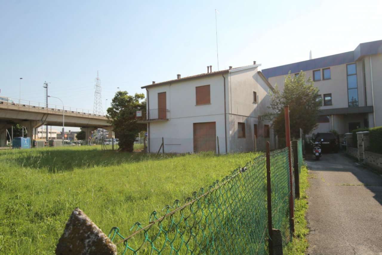 Villa Unifamiliare - Indipendente PADOVA vendita  SAN LAZZARO GIOLITTI IDEA CASA IMMOBILIARE SAS