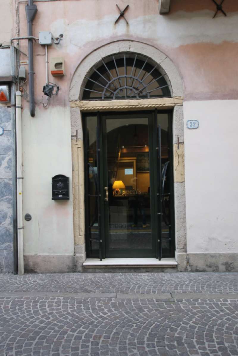 Negozio - Loc.Com. PADOVA vendita  CENTRO degli Zabarella IDEA CASA IMMOBILIARE SAS