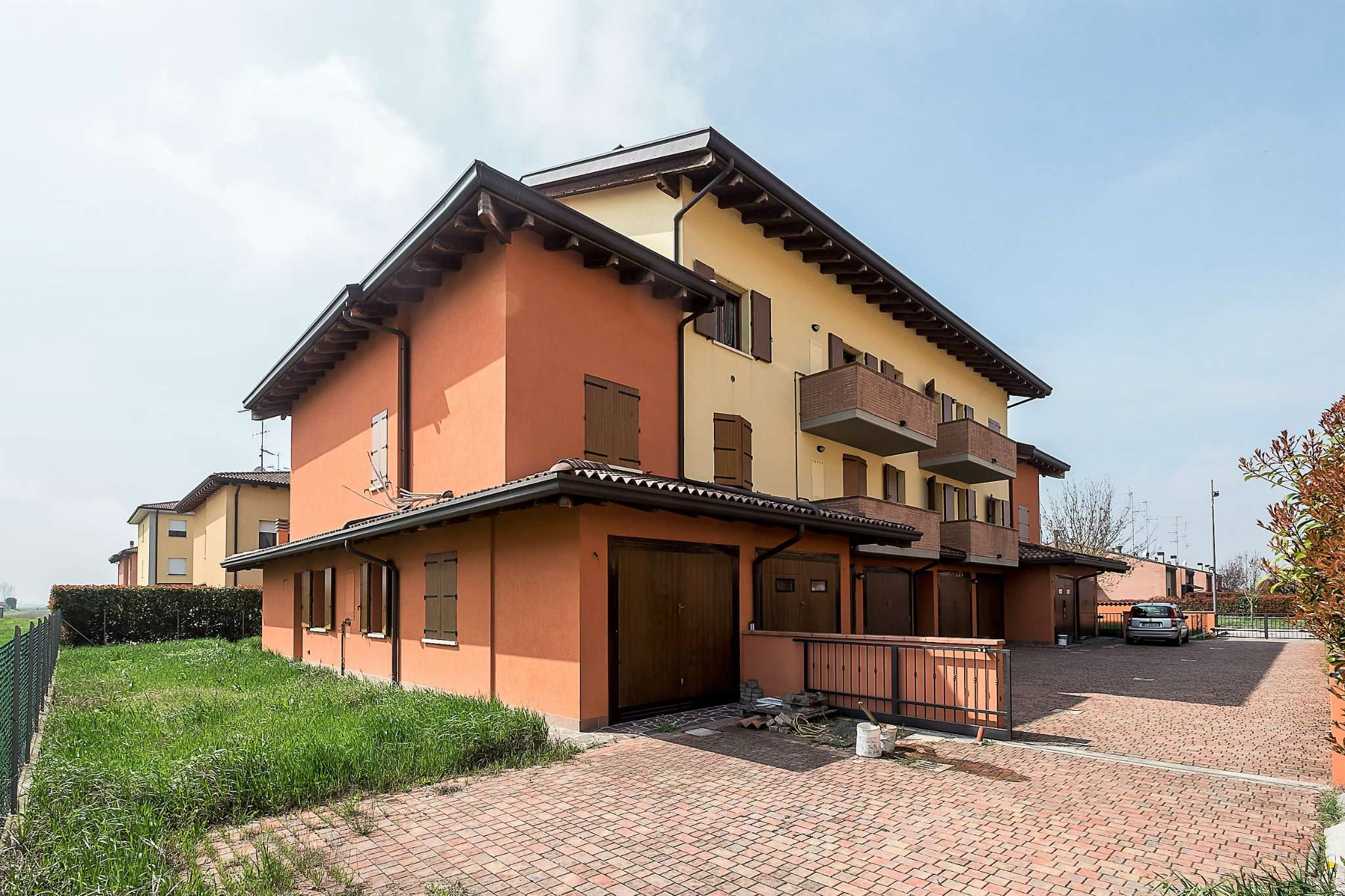 Villa Affiancata - Schiera CASTELLO D