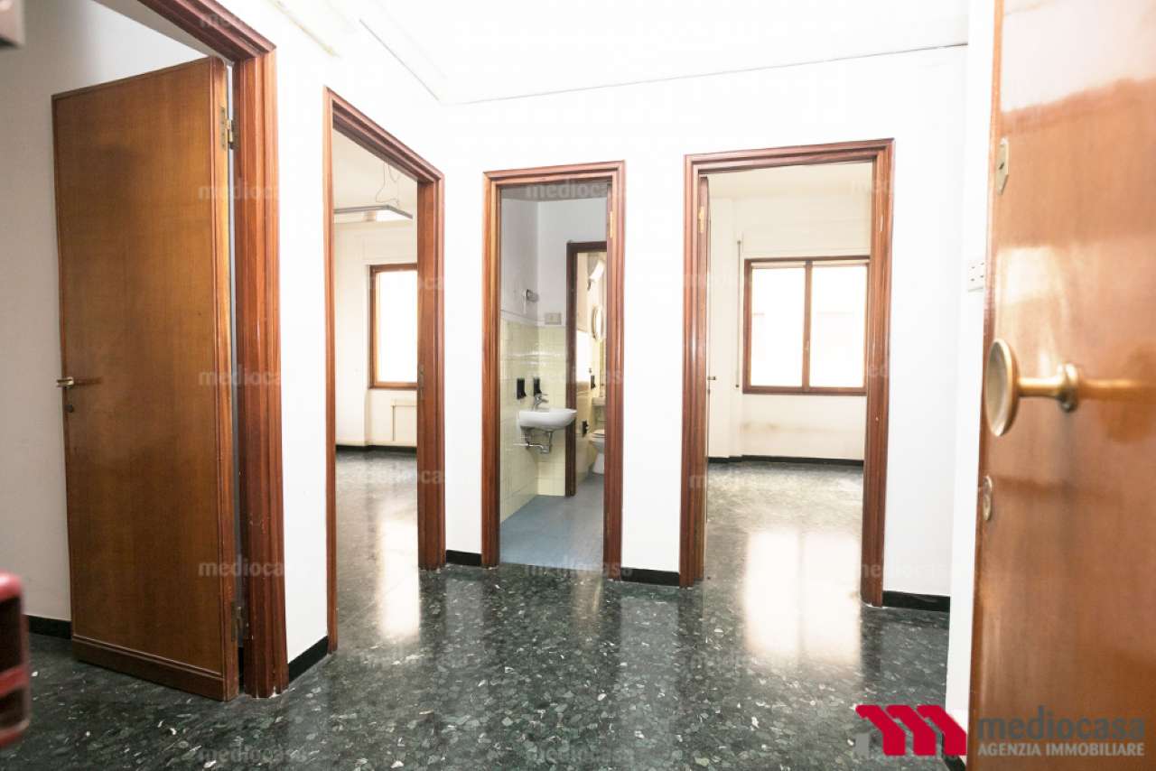  genova affitto quart:  mediocasa-agenzia-immobiliare