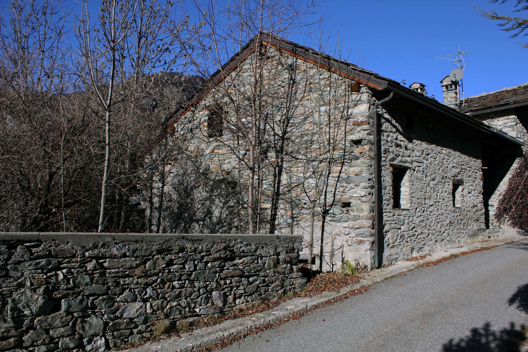 Rustico - Cascina ANTEY-SAINT-ANDRÈ vendita   Frazione Petit Antey Studio Antey s.a.s.