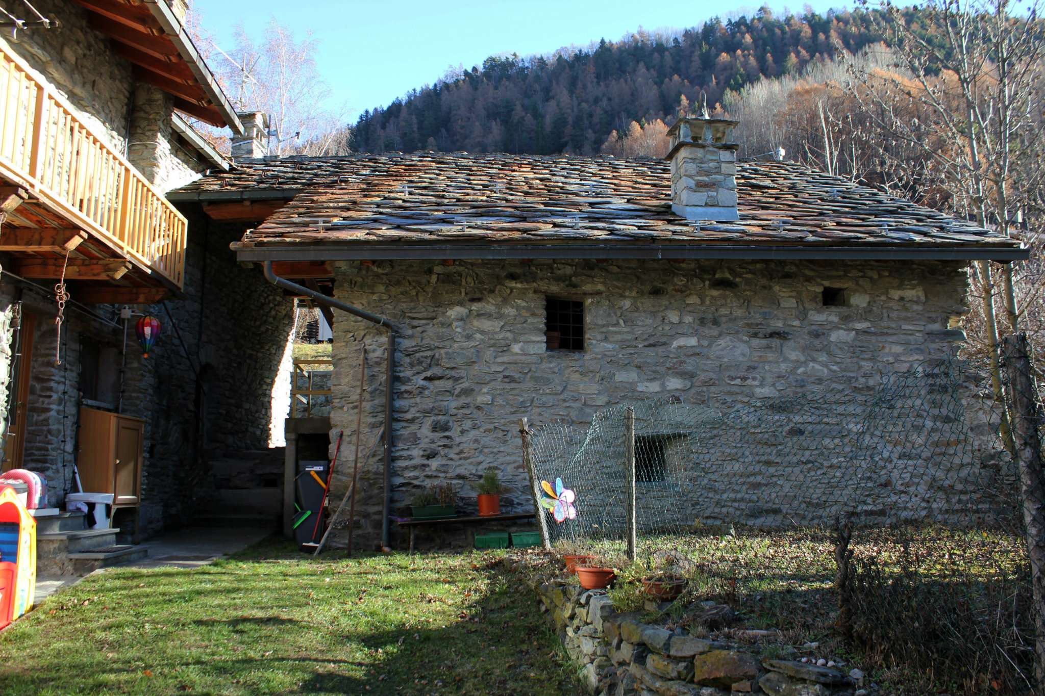  antey-saint-andrè vendita quart:  studio antey s.a.s.