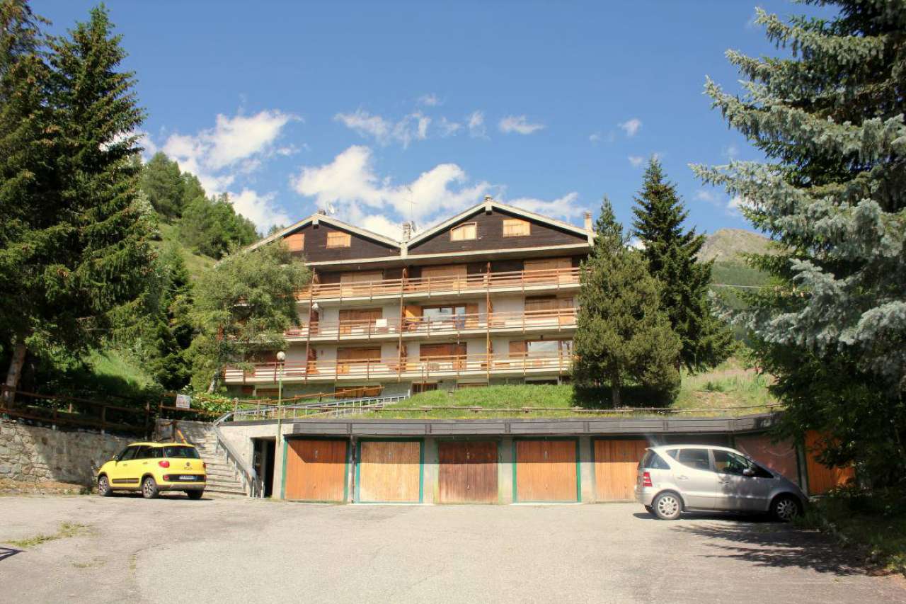 Appartamento LA MAGDELEINE vendita   strada per chamois Studio Antey s.a.s.