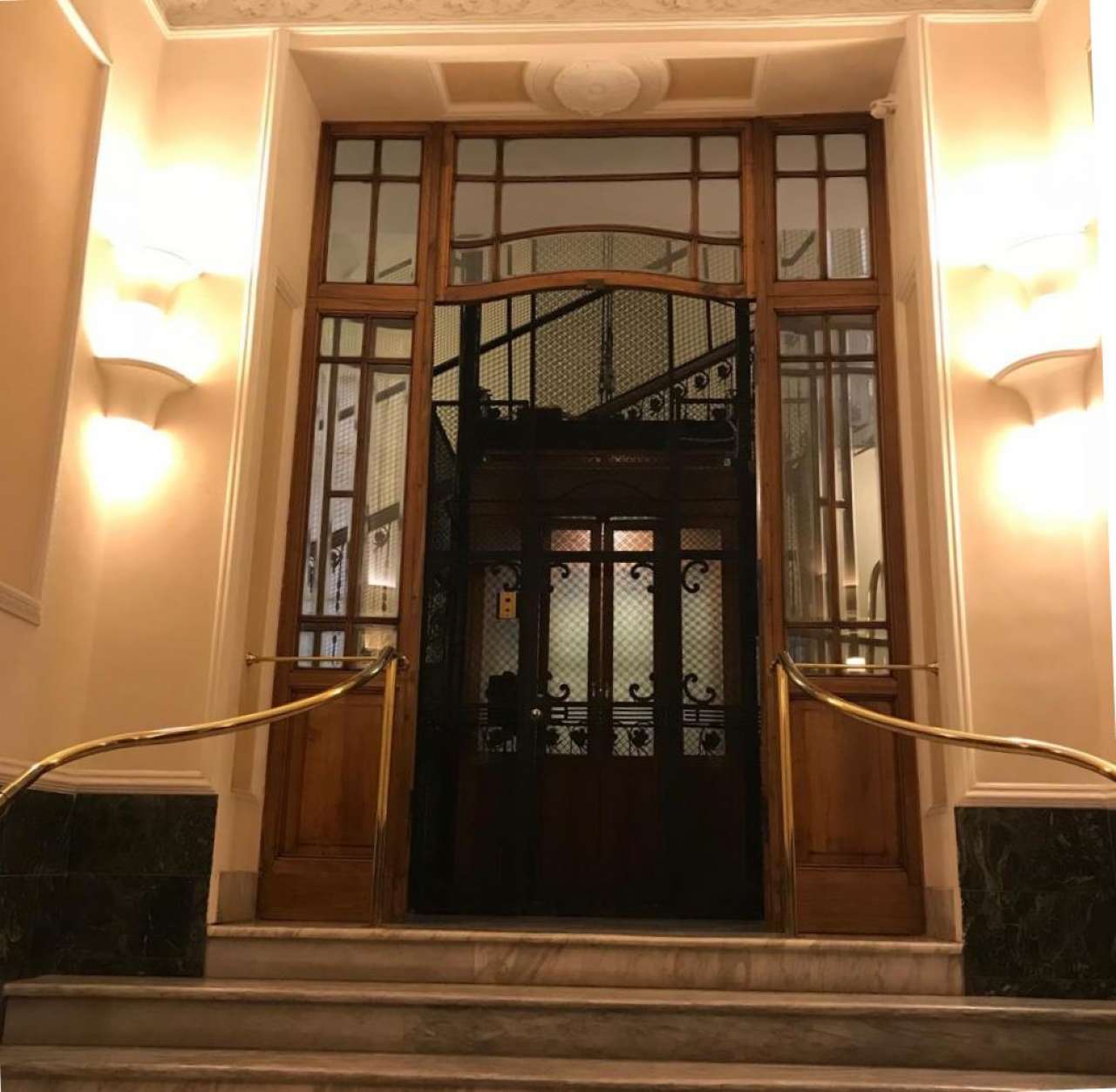 Ufficio - Loc.Com. ROMA vendita  PRATI via cola di rienzo I.R.I. istituto regionale immobiliare srl