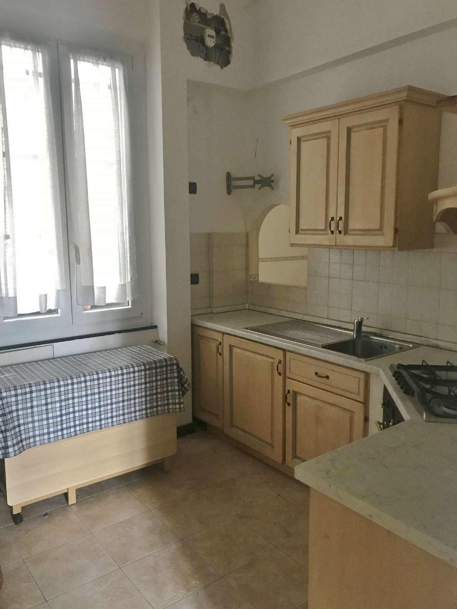 Appartamento GENOVA vendita  CASTELLETTO MONTELLO IMMOBILI & GESTIONI S.R.L.