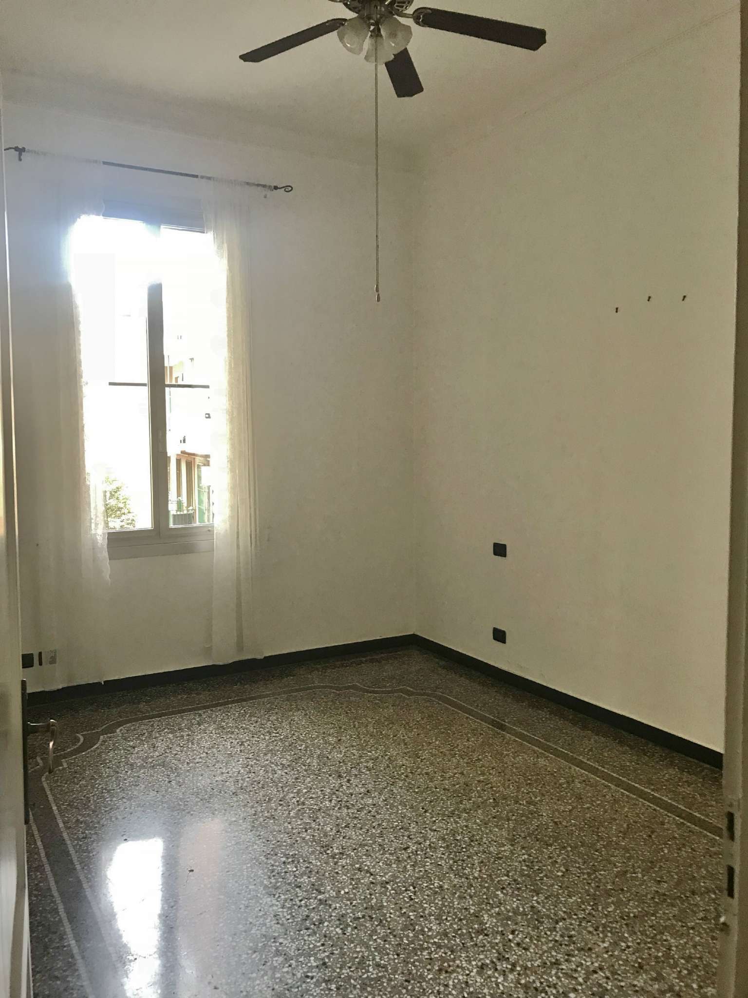 Appartamento GENOVA vendita  CASTELLETTO MONTELLO IMMOBILI & GESTIONI S.R.L.