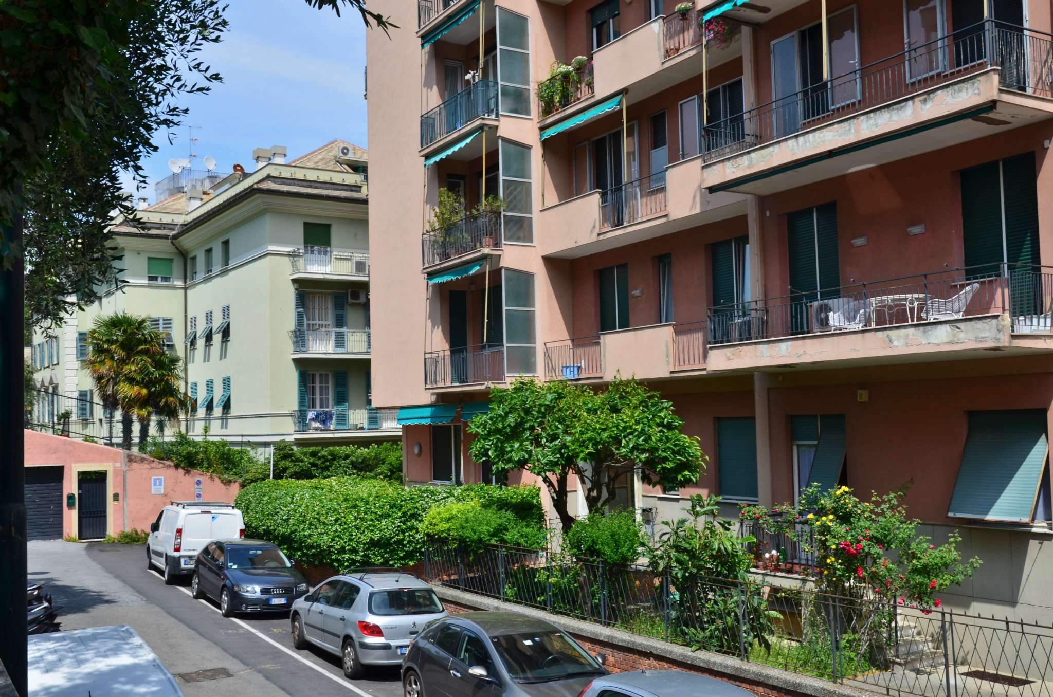 Appartamento GENOVA vendita  ALBARO VASSALLO IMMOBILI & GESTIONI S.R.L.