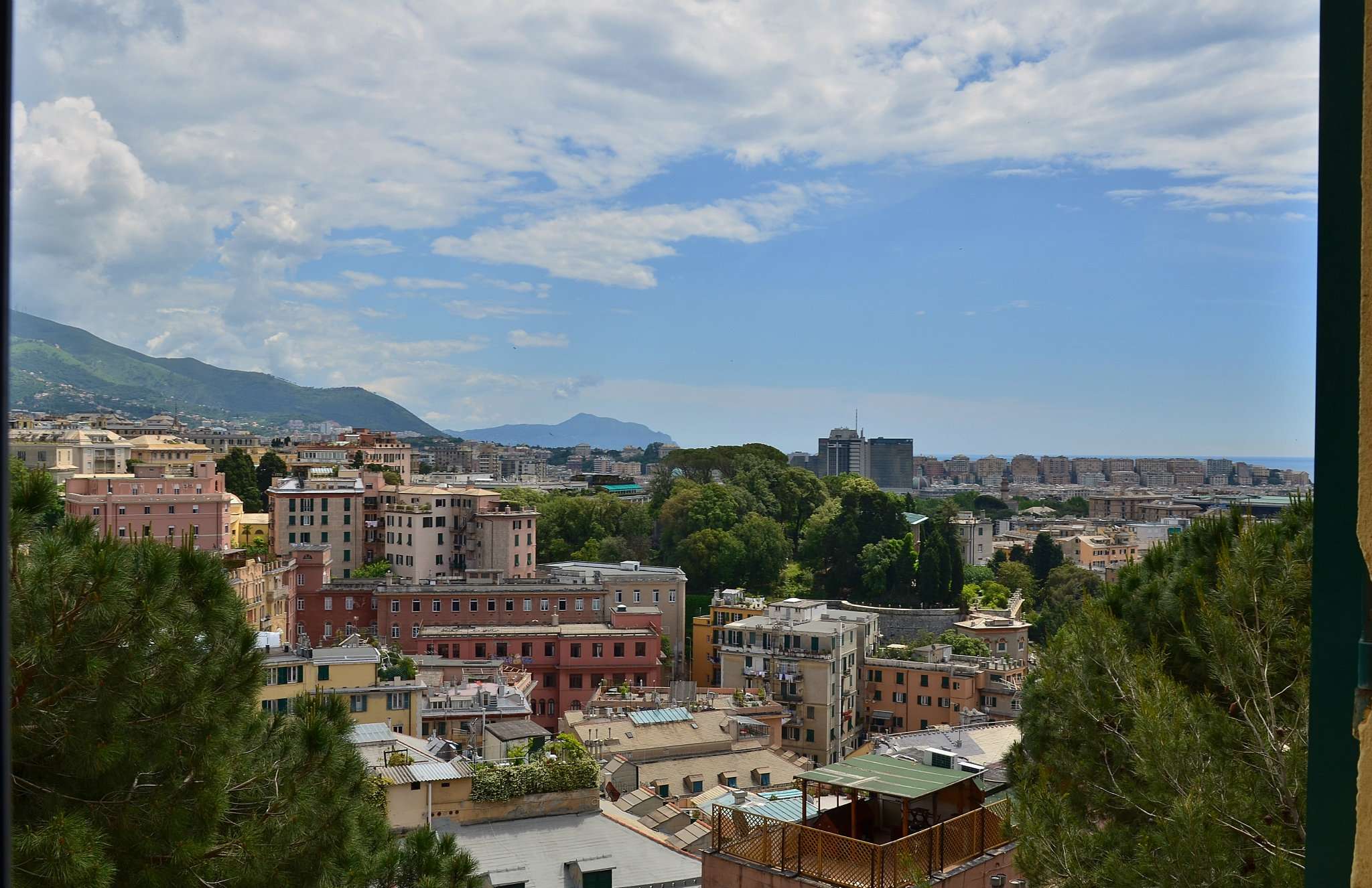  genova vendita quart: castelletto immobili & gestioni s.r.l.