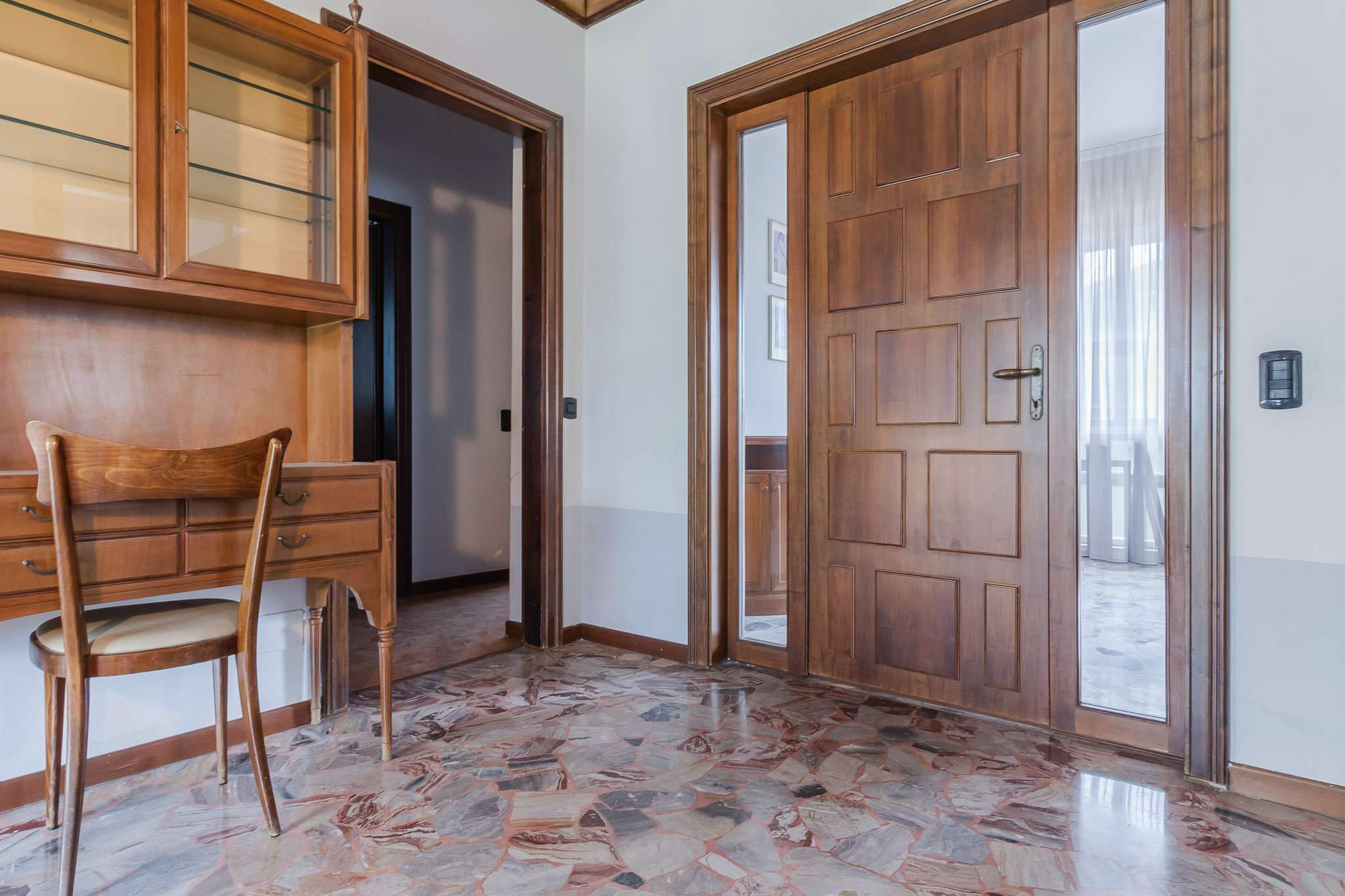 Villa Unifamiliare - Indipendente GALLARATE vendita   ancona REMAX EXPERIENCE