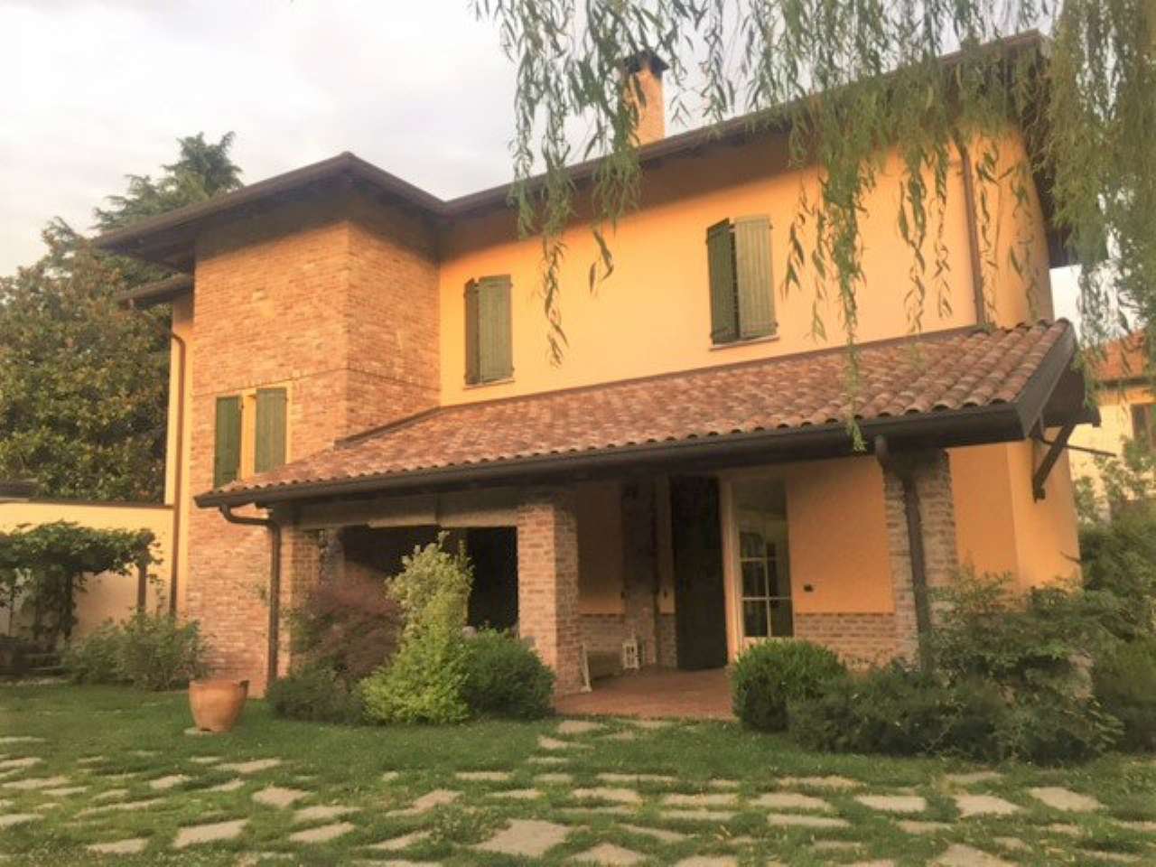  legnano vendita quart:  remax-experience