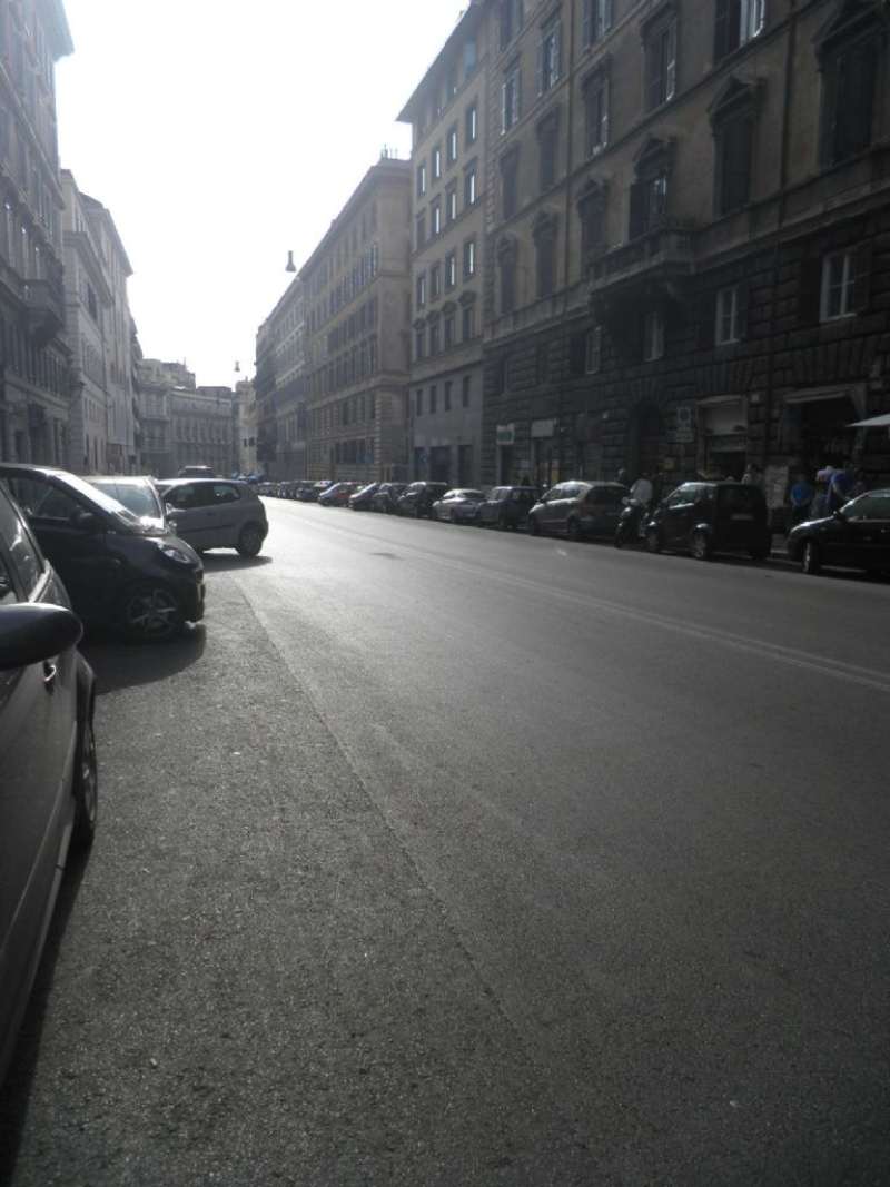 Negozio - Loc.Com. ROMA vendita  Centro storico  URBANA INSIEME SRL