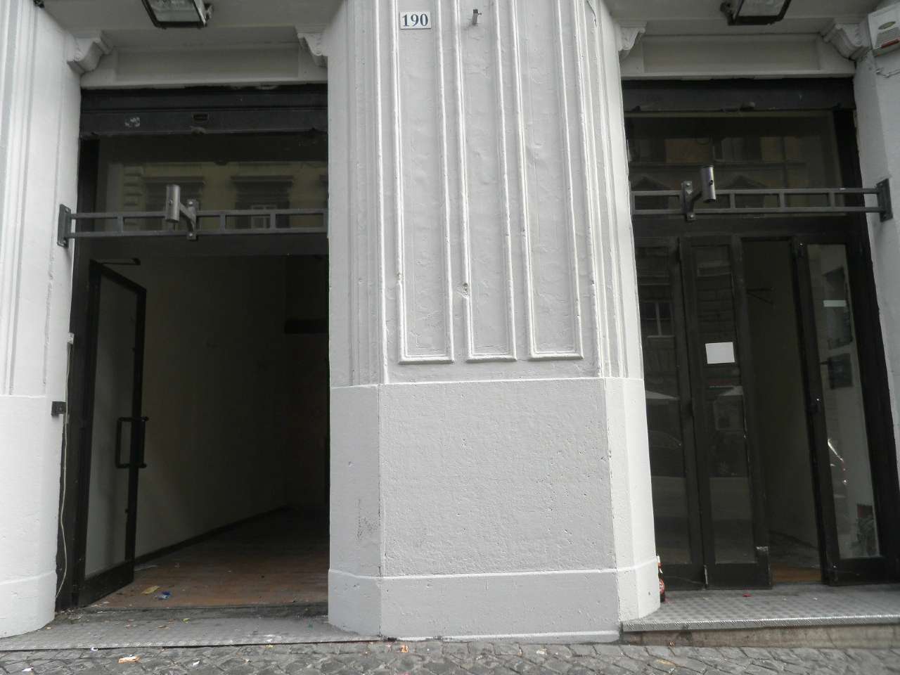 Negozio - Loc.Com. ROMA vendita  Centro storico  URBANA INSIEME SRL