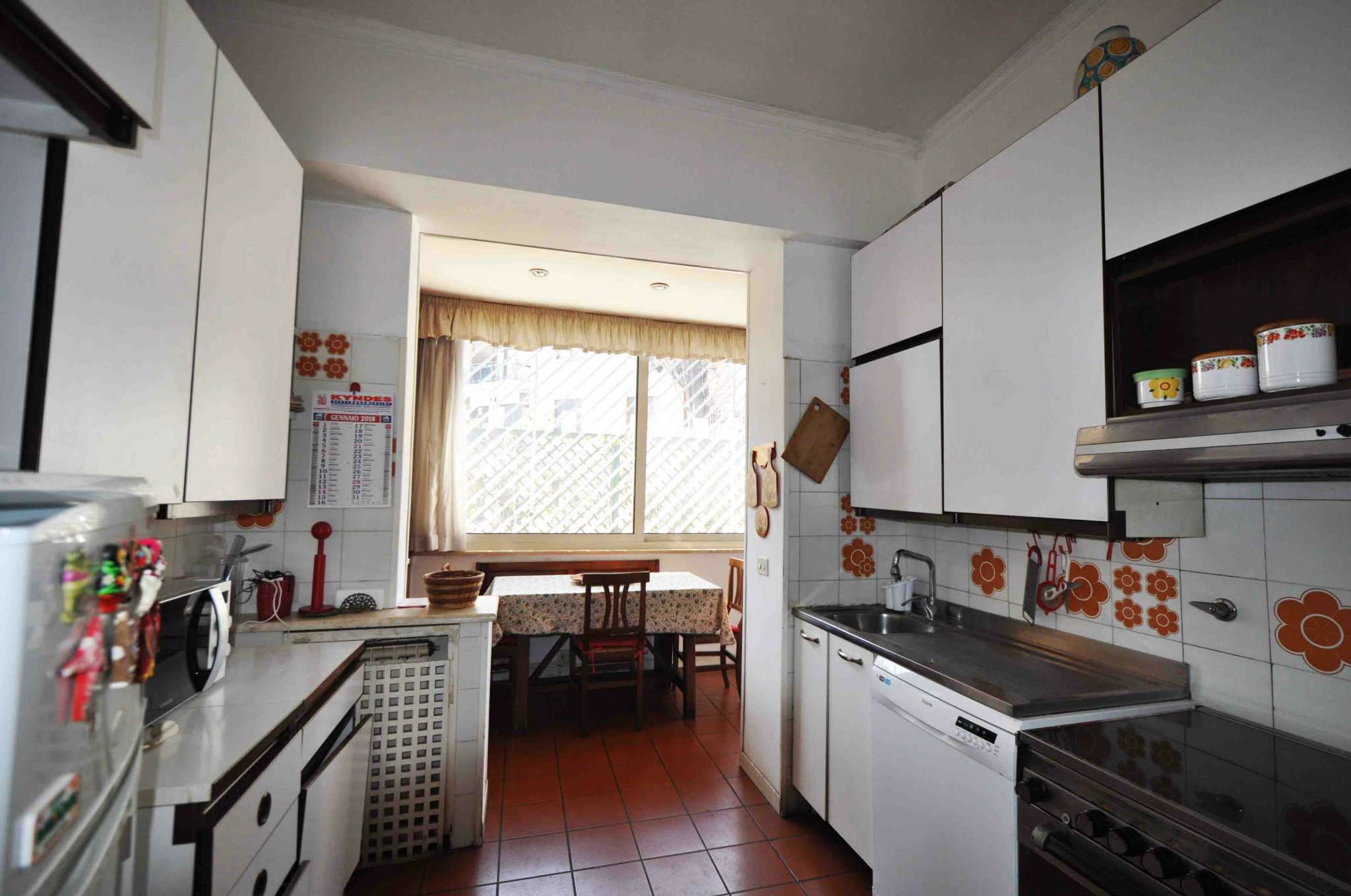 Appartamento ROMA vendita  AURELIO (XVIII MUN.)  URBANA INSIEME SRL