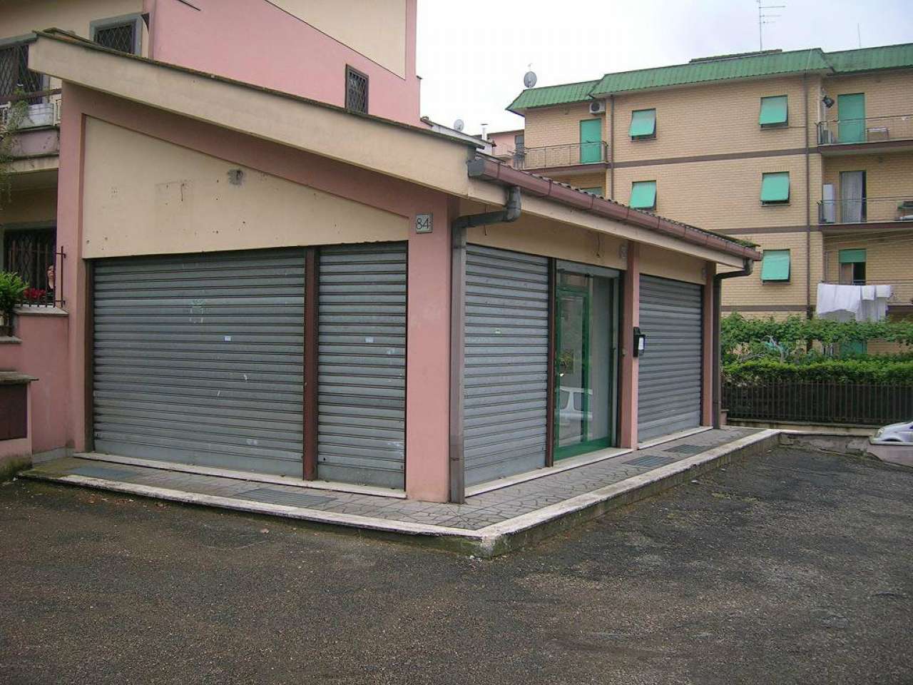 Negozio - Loc.Com. ROMA affitto  FINOCCHIO Borgianni URBANA INSIEME SRL