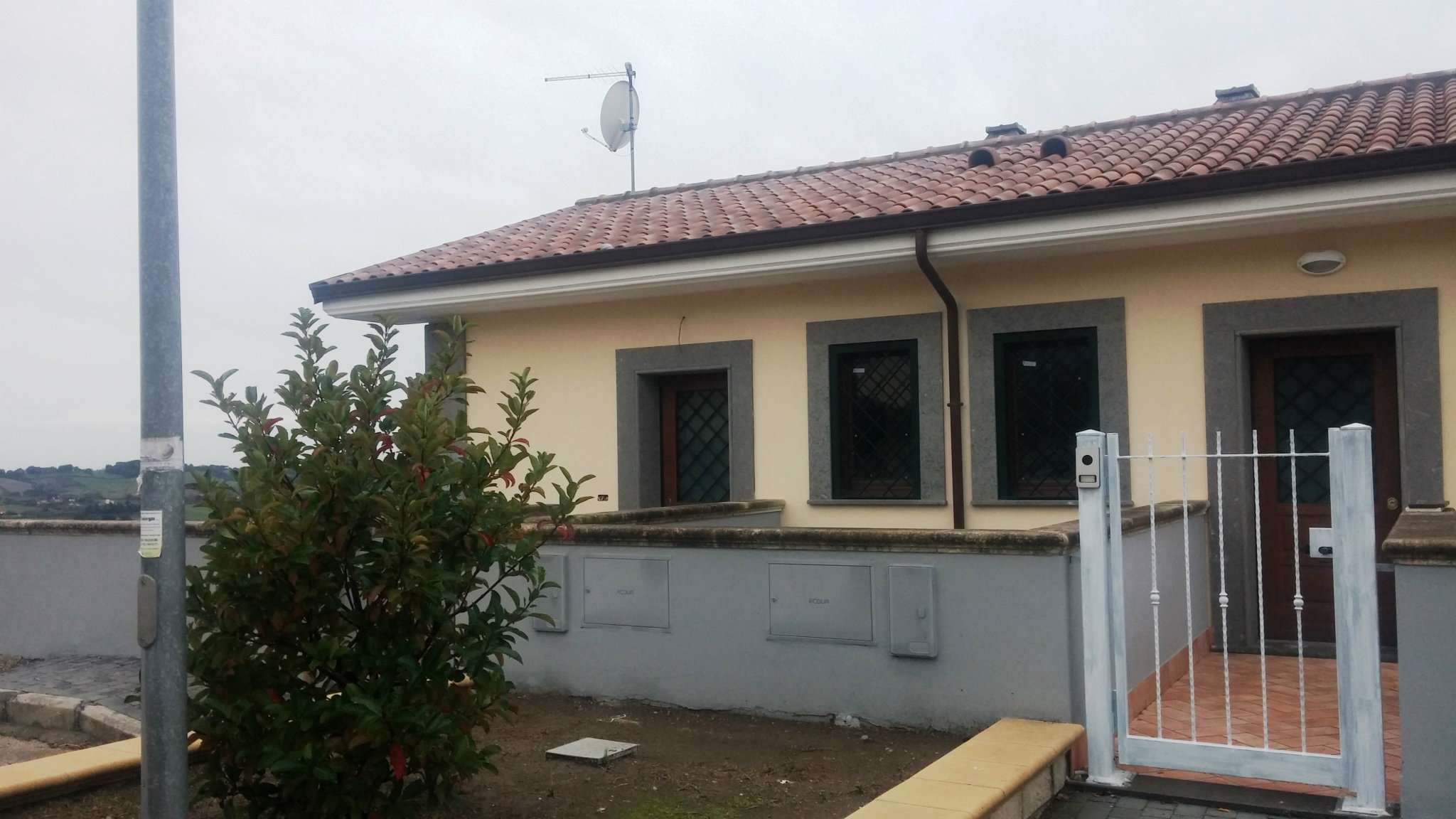 Villa Bifamiliare CAMPAGNANO DI ROMA vendita   Monte Cuculo Asso programma casa